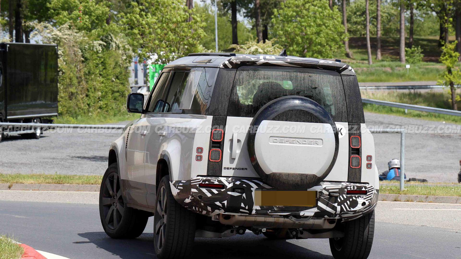 The Latest Land Rover Defender Spy Shots Leave Little To The Imagination
