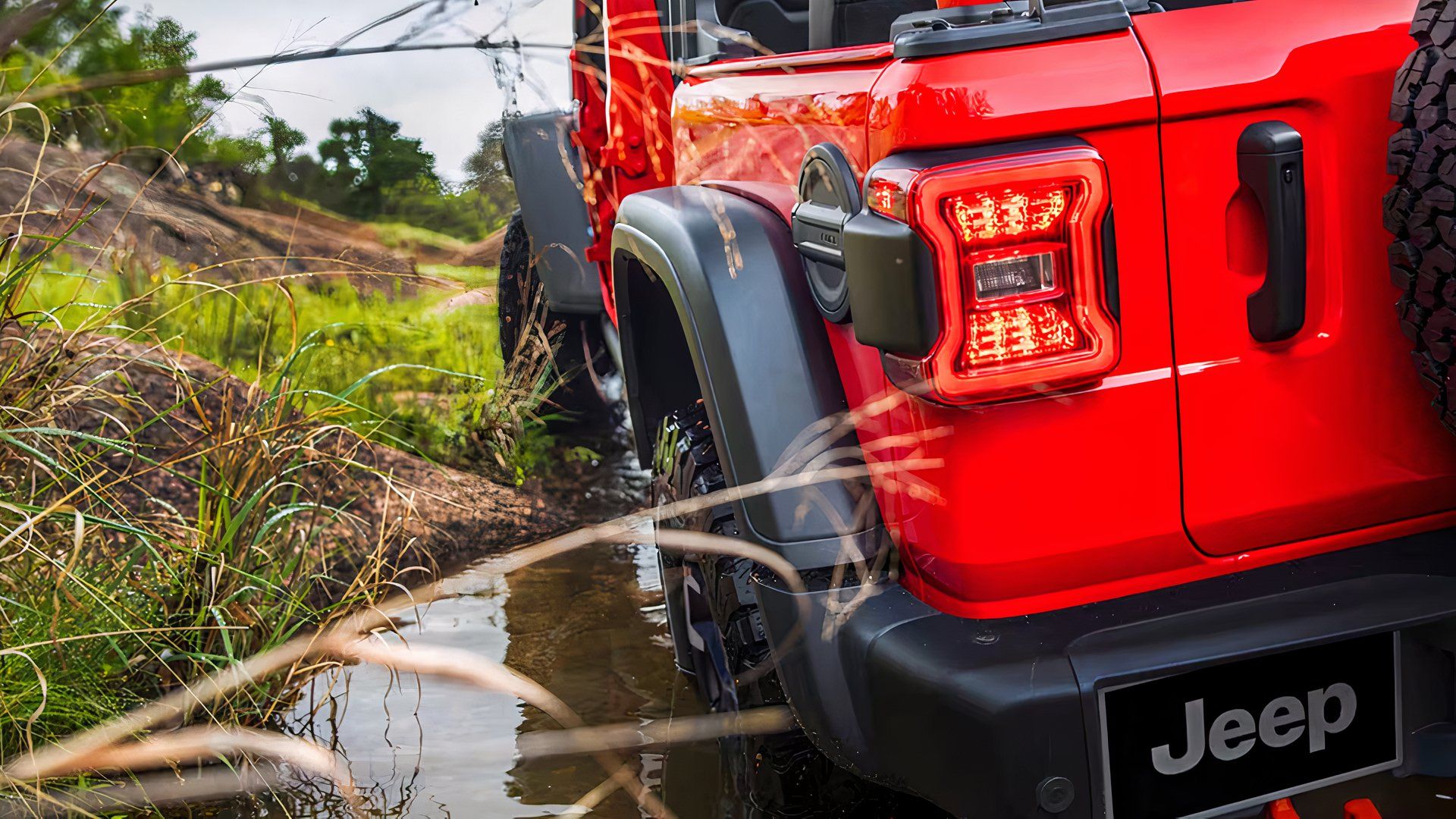 Dodge i Jeep wciąż stawiają na dwudrzwiowe modele, a klienci odwracają się od nich plecami