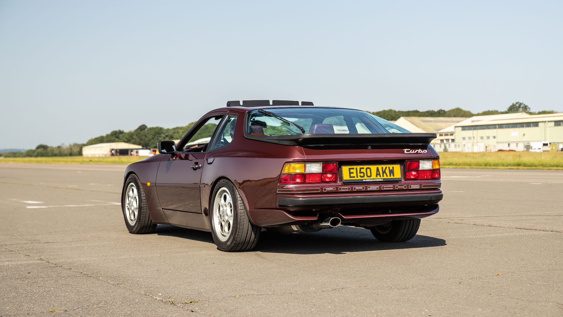 16533-skodaelroqvrs80s-07