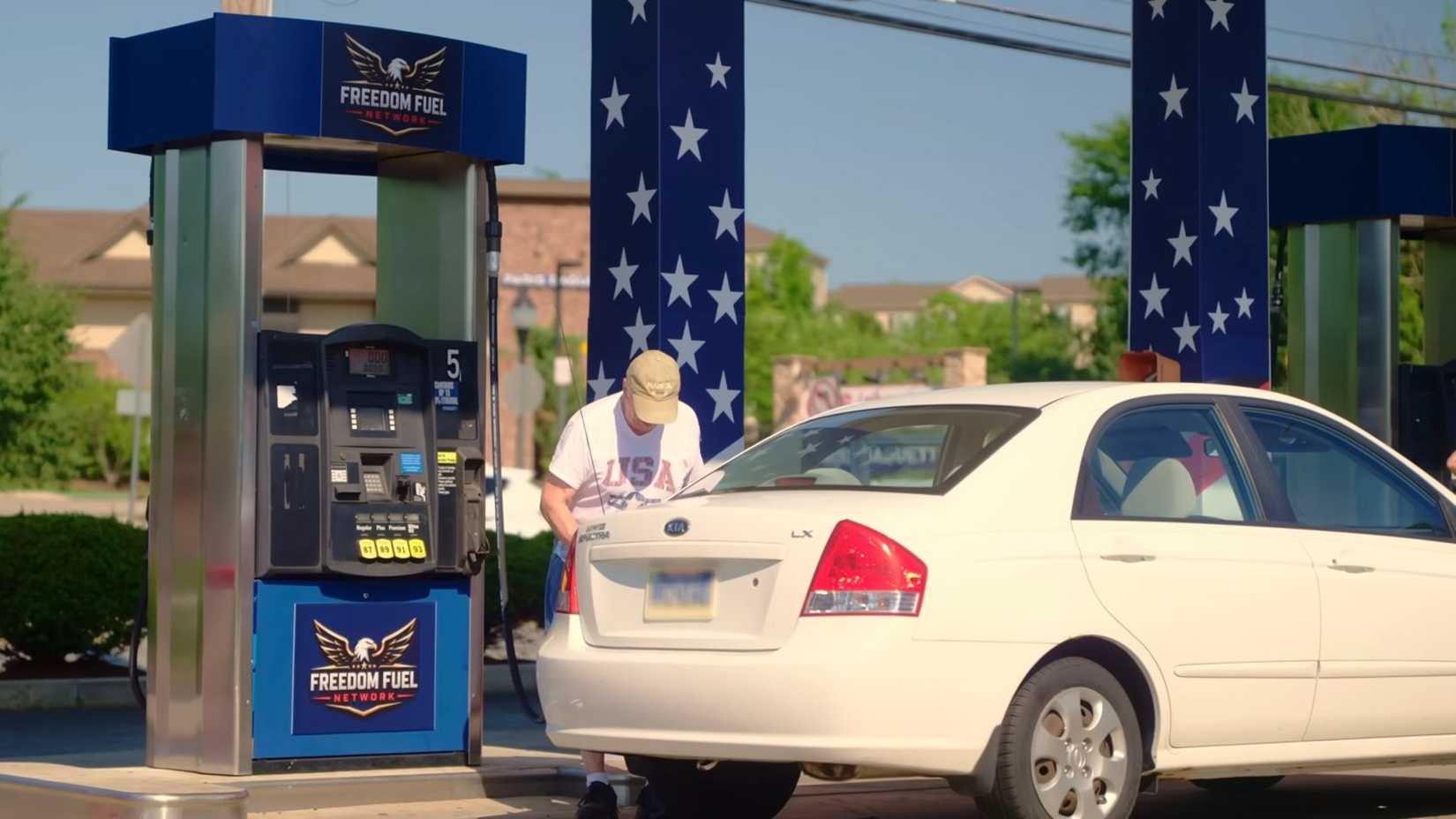 'Freedom Fuel' Cheap Gas Stations Are Real, And We Have So Many Questions