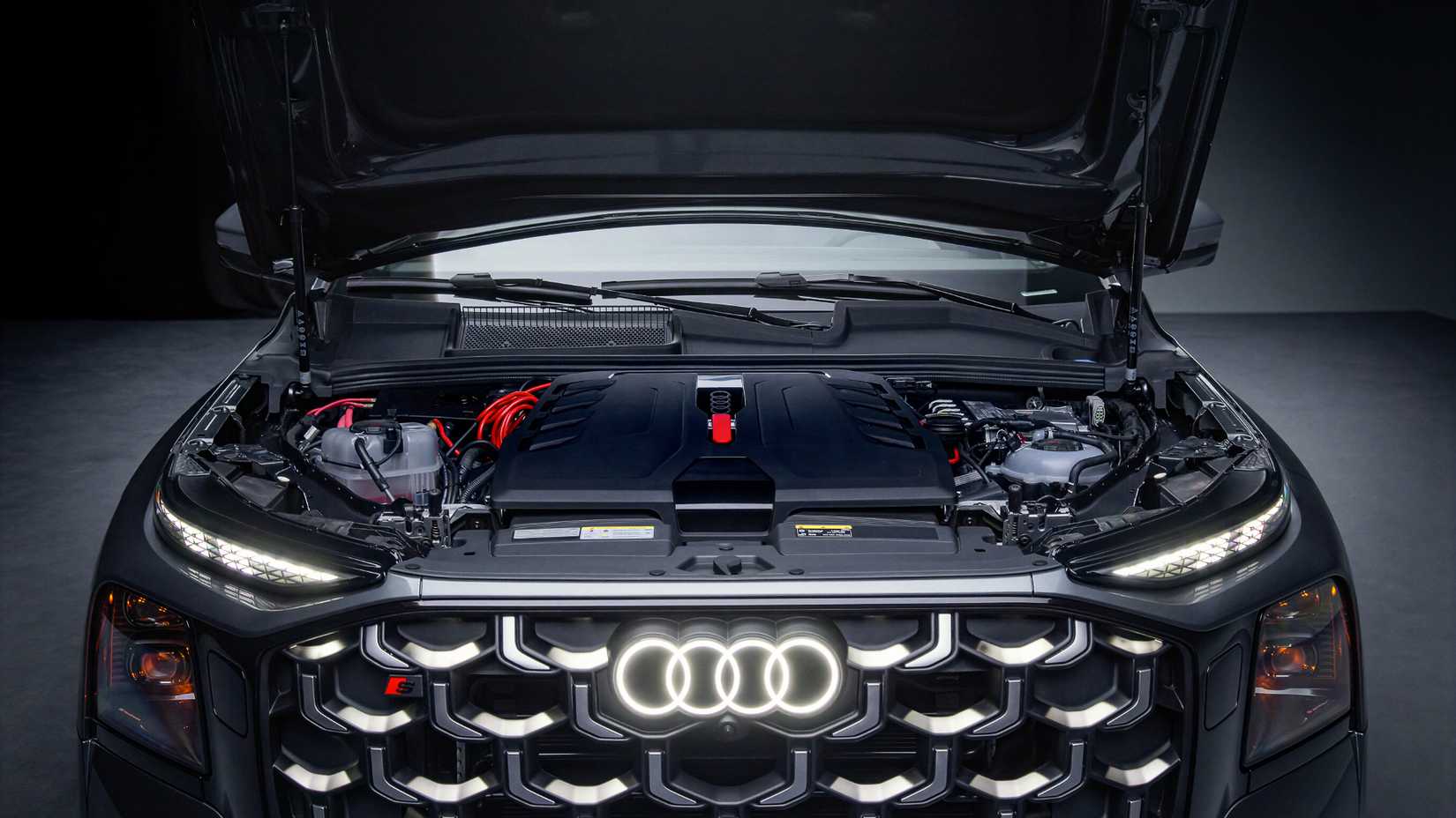2027 Audi SQ9 Engine RJB (4)