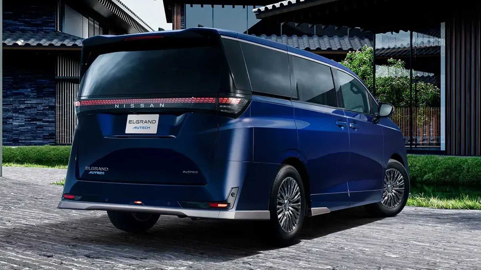 Nissan's Coolest New Minivan Makes Kia Carnival Look Dull