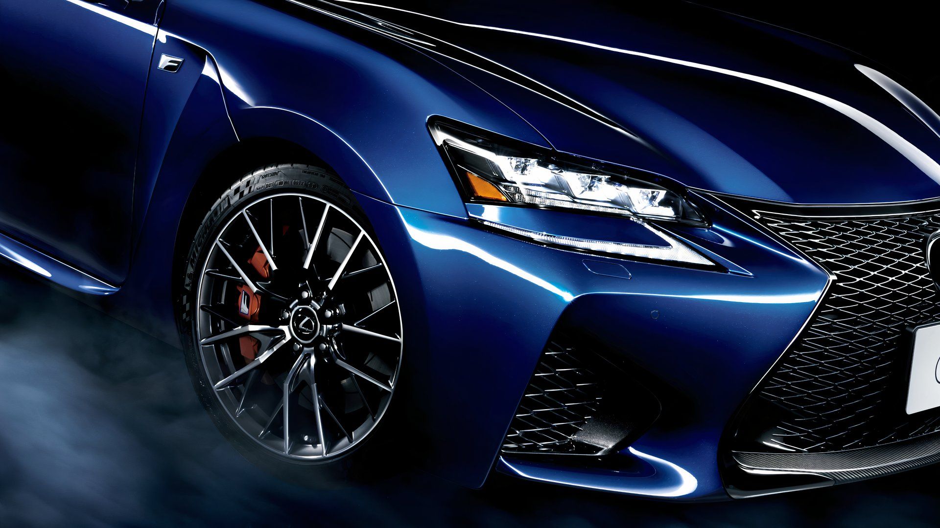 Najlepszy sportowy sedan Lexusa z silnikiem V8 5.0 może być Twój w cenie nowego ES Hybrid