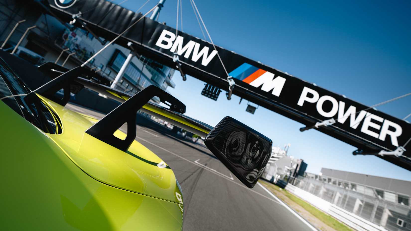 BMW's Virtual Go-Kart Track Idea Could Be The Mario Kart Experience Of ...