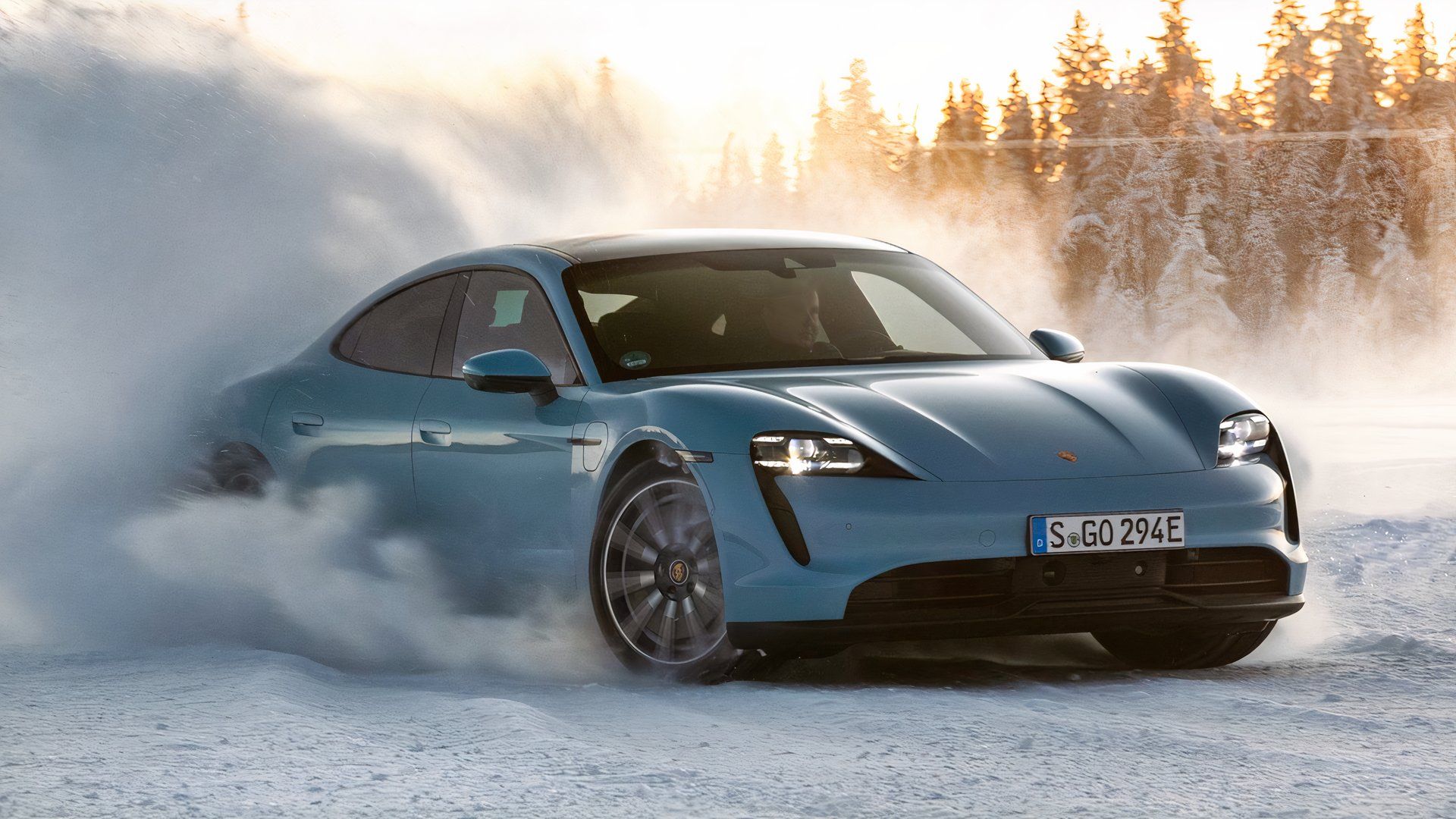 Używany Porsche Taycan tańszy od nowego, przedłużonego Tesli Model Y Premium