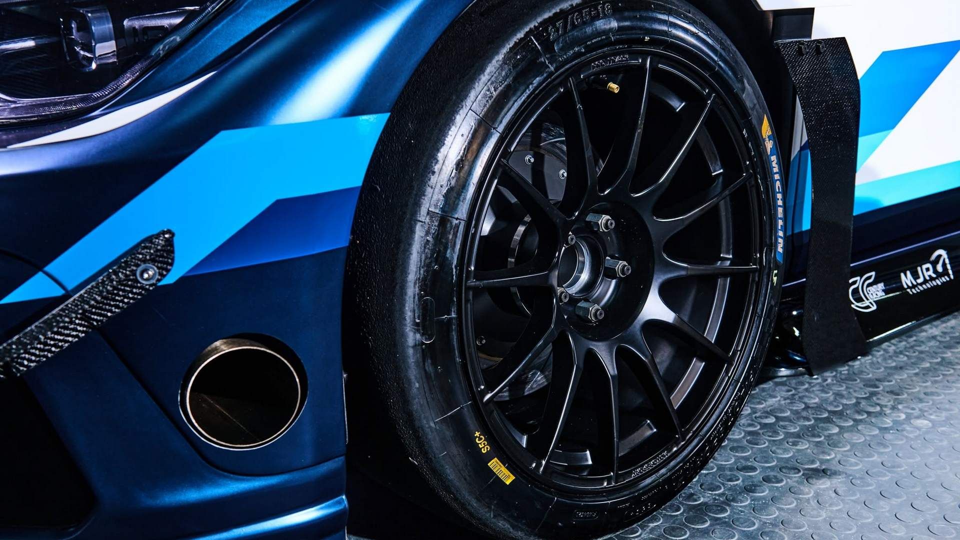 This Monster VW GTI Will Climb Mountains Thanks To Its 1,000-HP Audi Engine