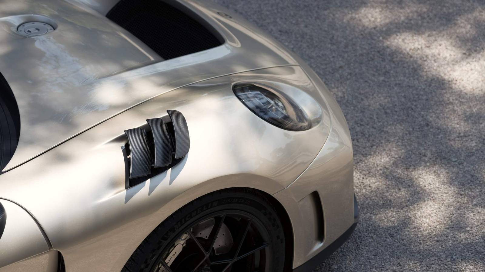 Porsche 911 con design ispirato al 959 e motore Ruf, presentato durante Monterey Car Week