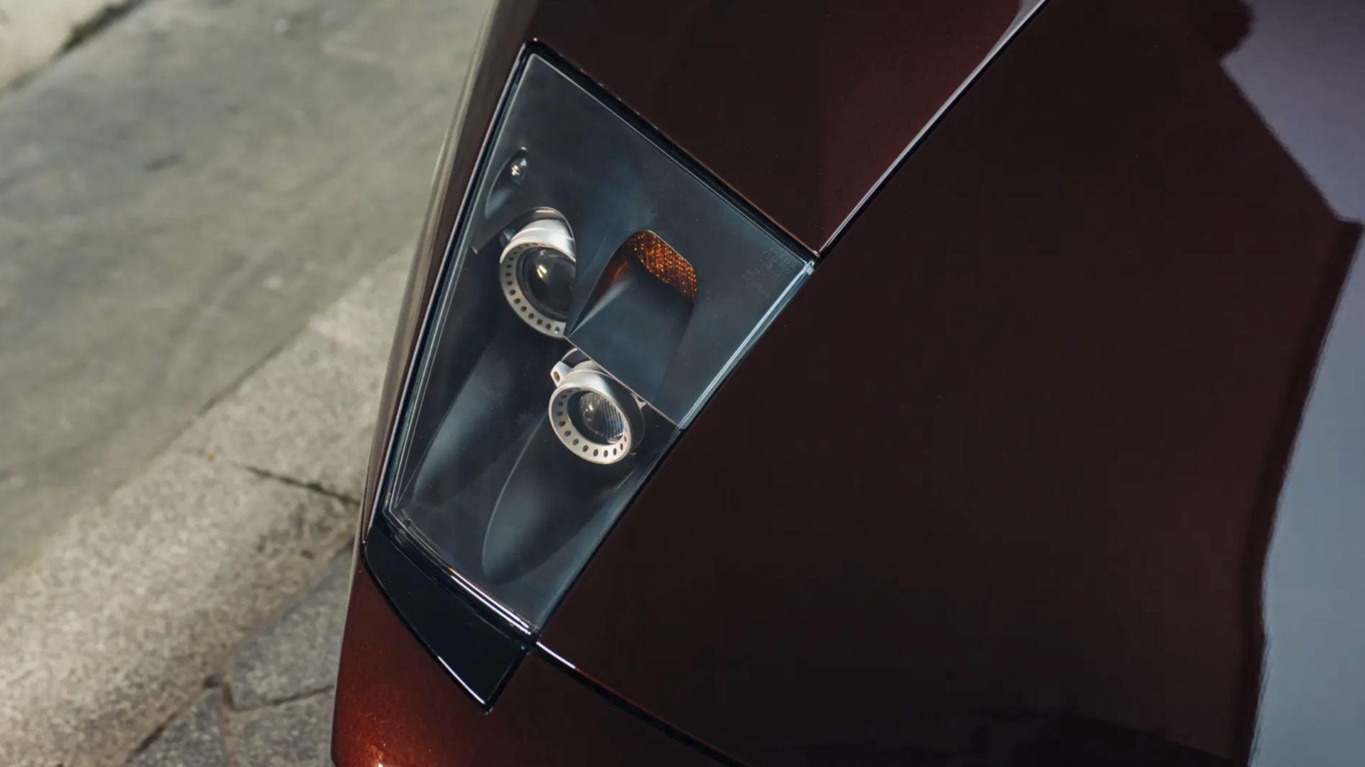 Ostatnie Lamborghini z silnikiem V12 i manualną skrzynią to brązowe arcydzieło