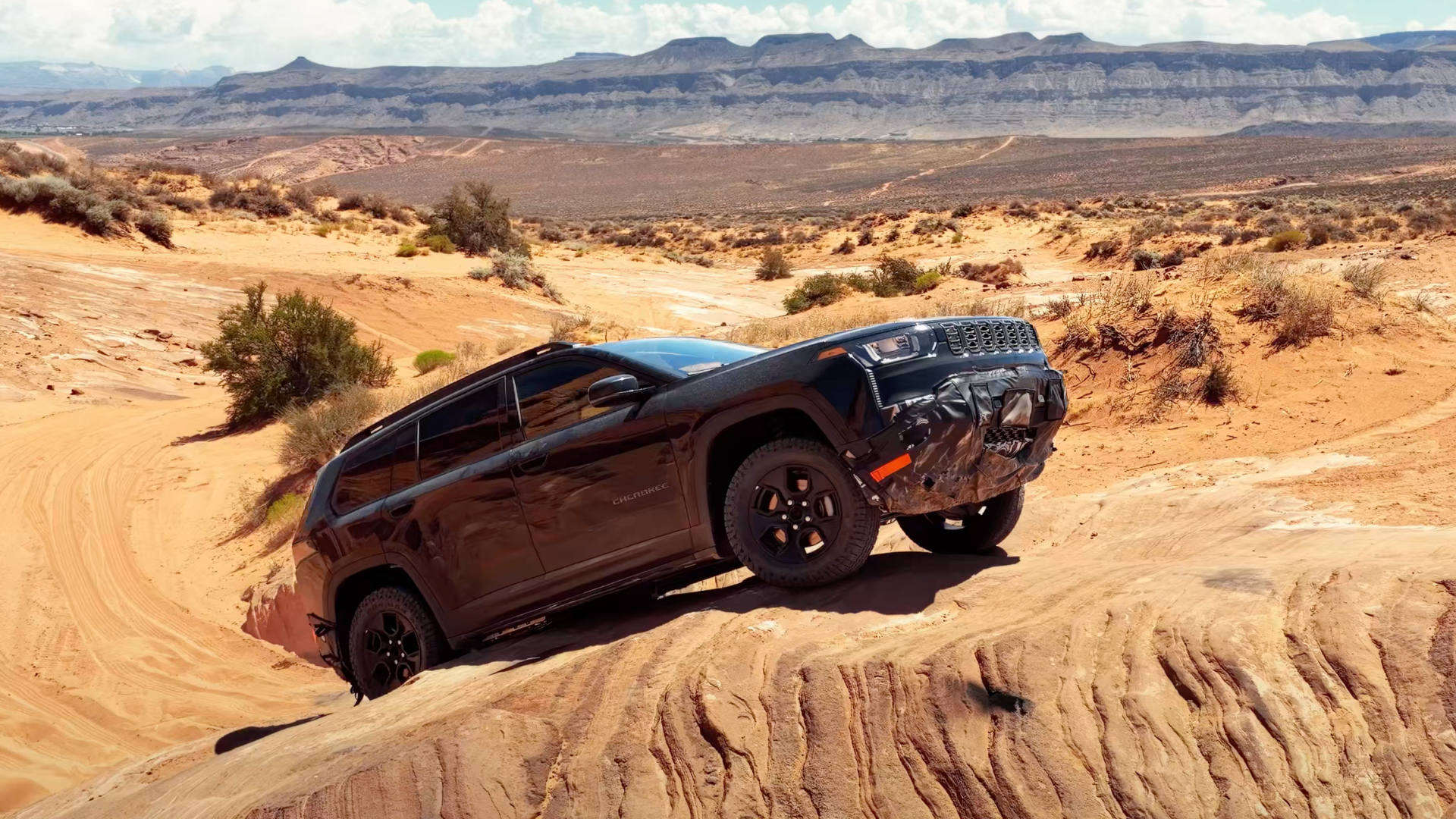 2027 jeep cherokee trailhawk engineering mule off-road 5