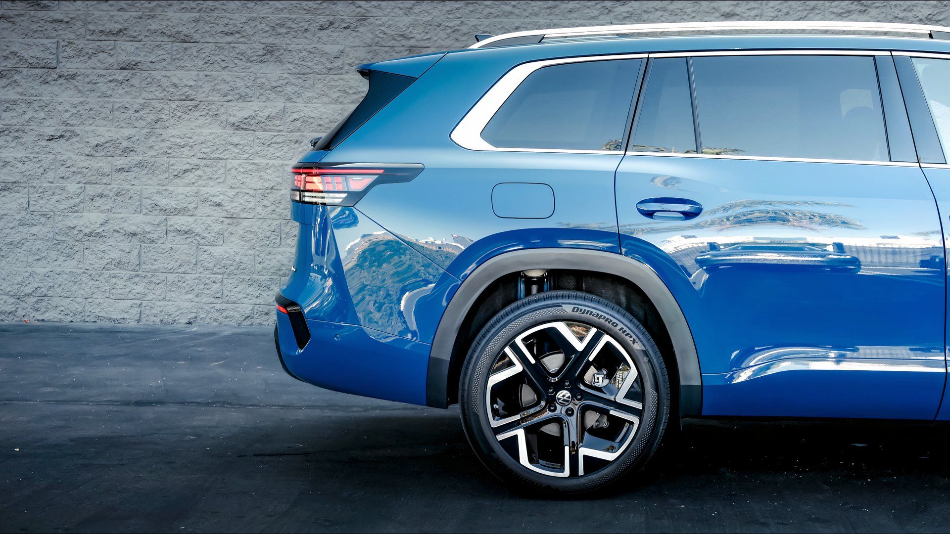 Three Rows, Big Tech, Strong Engine: 2027 VW Atlas Is Back To Its Best