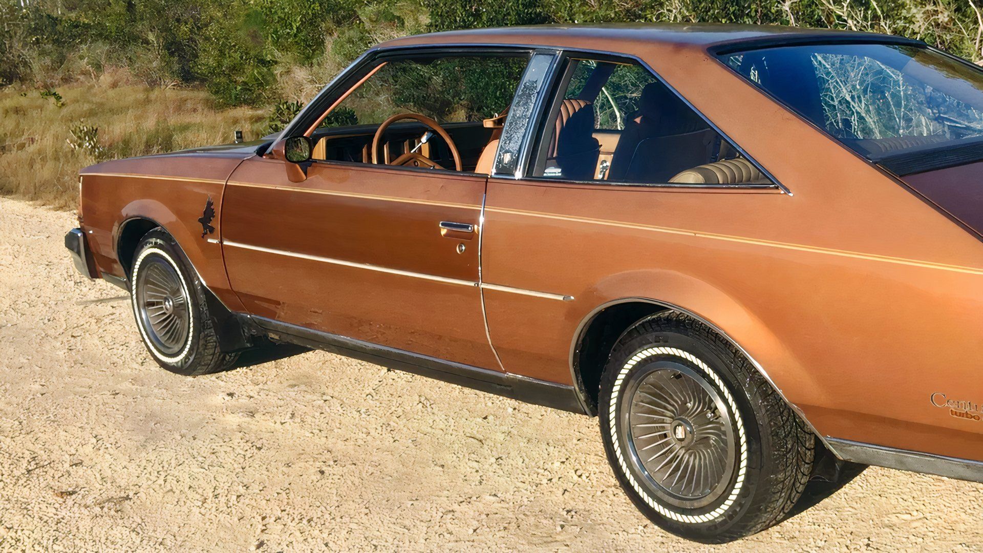 Buick zapomniany turbodoładowany coupé wykorzystał słynną nazwę i stylistykę typu slant-back