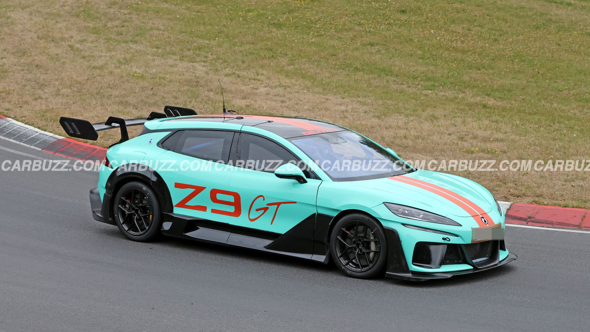 ❻哲直様 China Is Gunning For Porsche Nurburgring Records With A Teal Blue