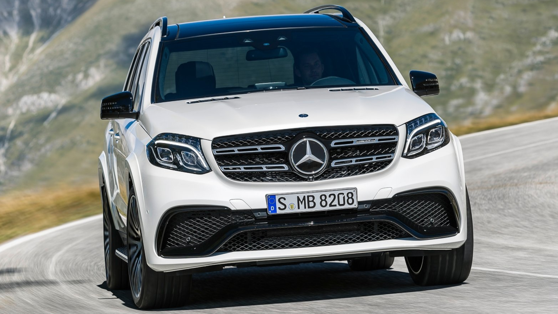 3 rzędy, 577 HP, kosztuje mniej niż Tahoe: Używany Mercedes-AMG okazja, której nie powinieneś przeoczyć