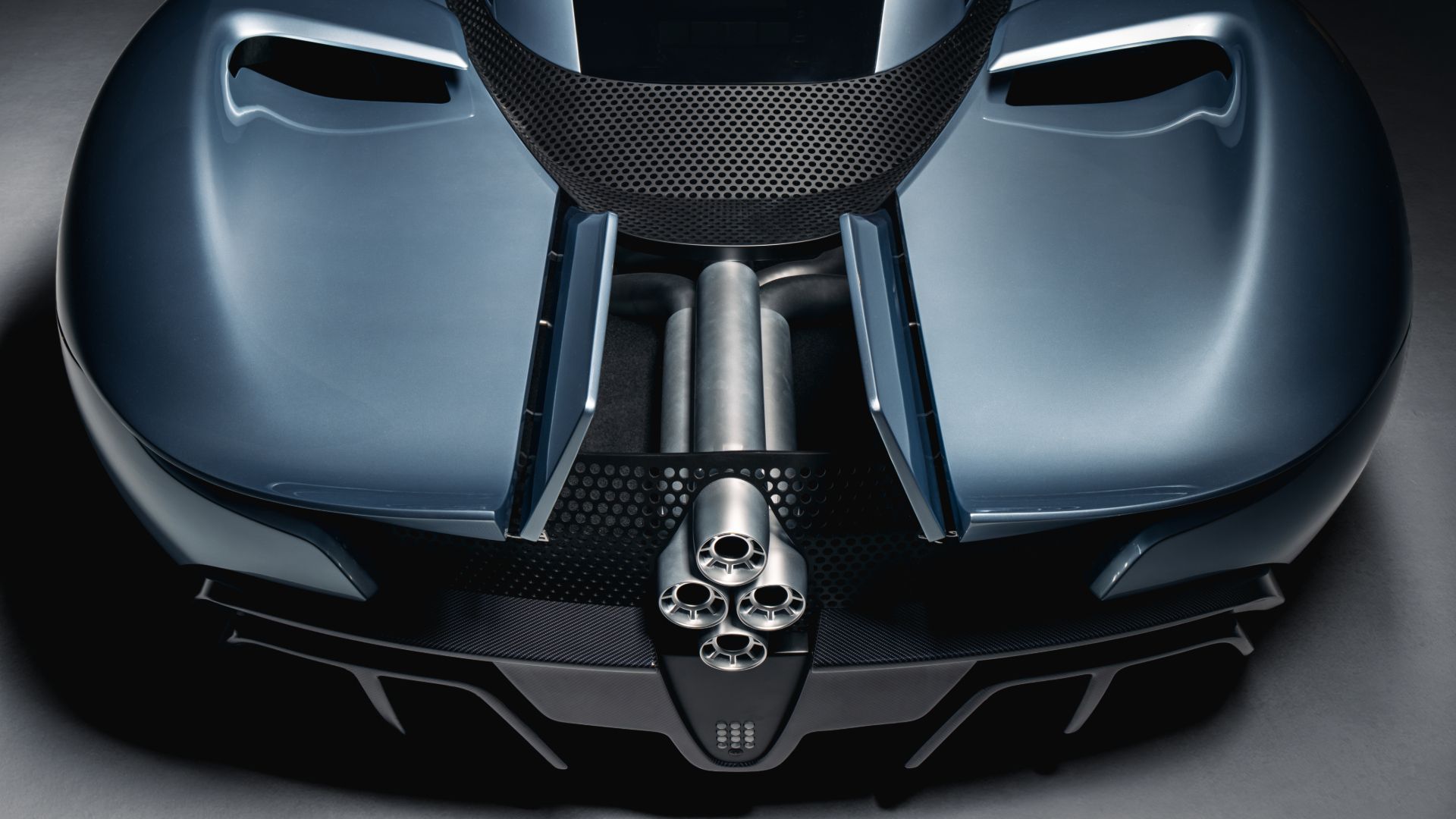 Galeria Hennessey Blackbird: wnętrze i zewnętrze