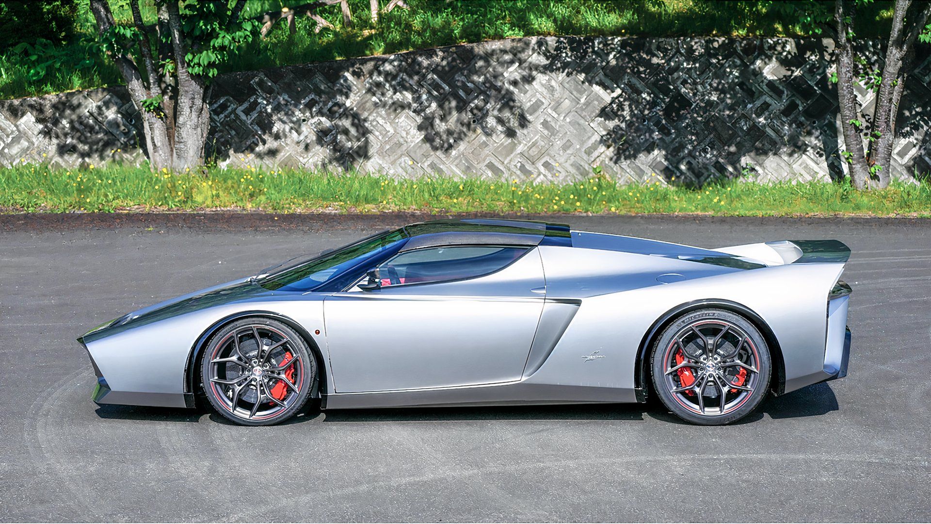 Monterey's Coolest Unknown Supercar Reveal Is This V12 Japanese Wedge From A Ferrari Designer