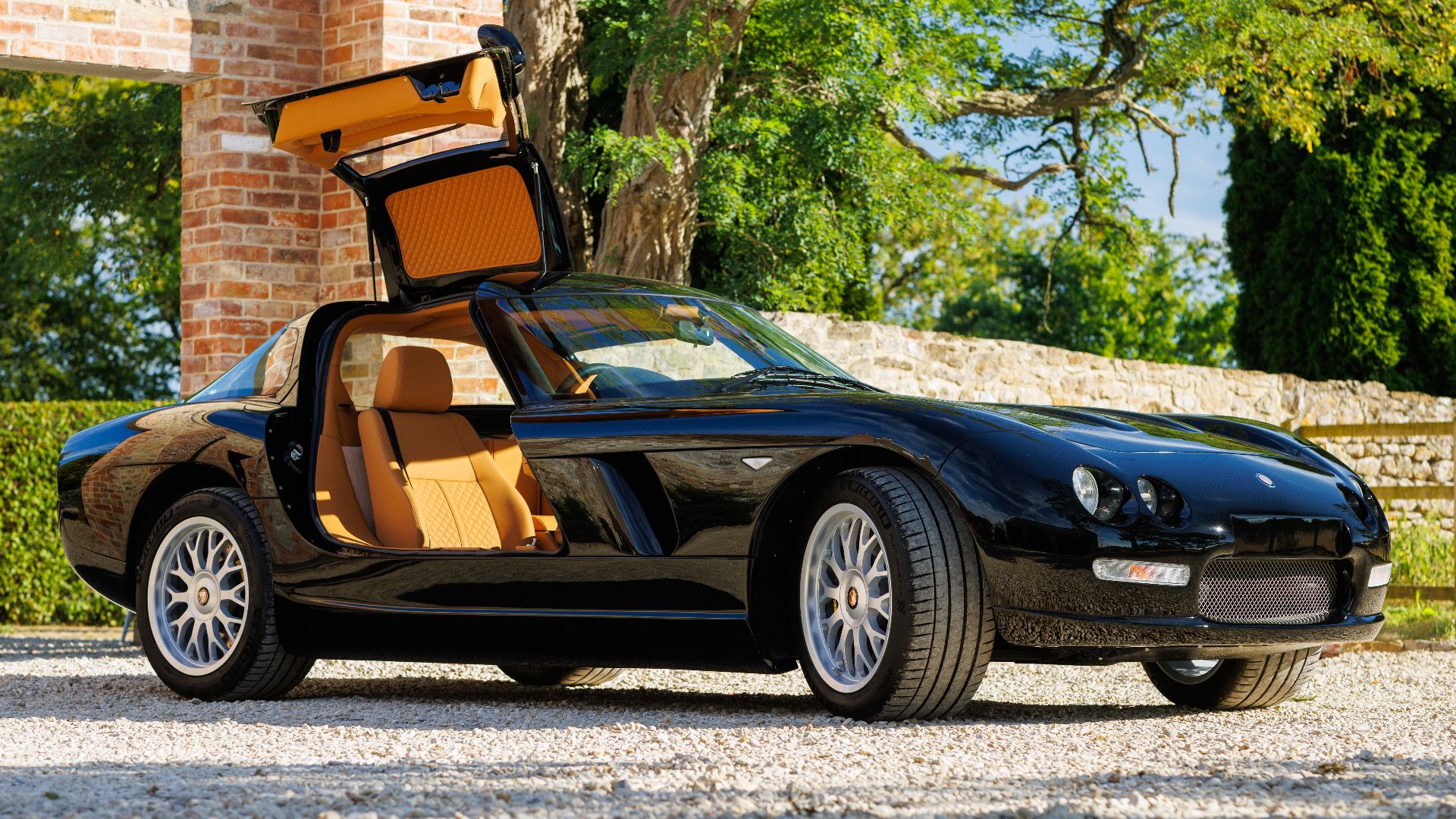80-Year-Old Sports Car Maker Back From The Dead With Viper V10 And