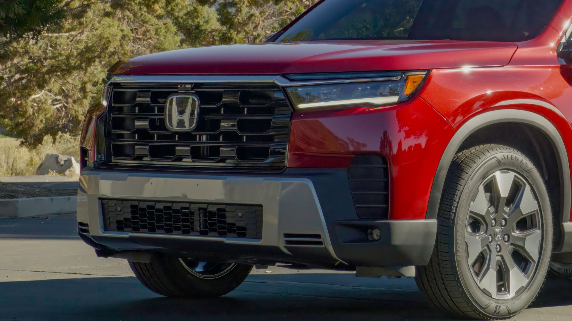 Większa Honda Pilot może rzucić wyzwanie Toyocie Sequoia