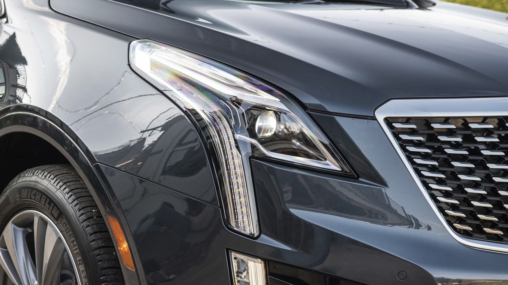 Cadillac XT5 Luxury z 2023 roku kosztuje teraz mniej niż bogato wyposażona Honda CR-V EX-L
