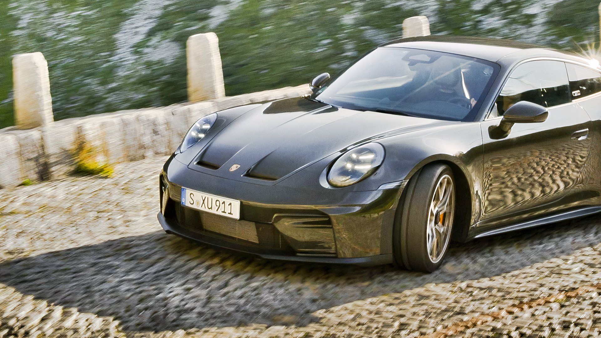 Porsche przygotowało specjalną, odchudzoną edycję GT3 Touring na górskie drogi