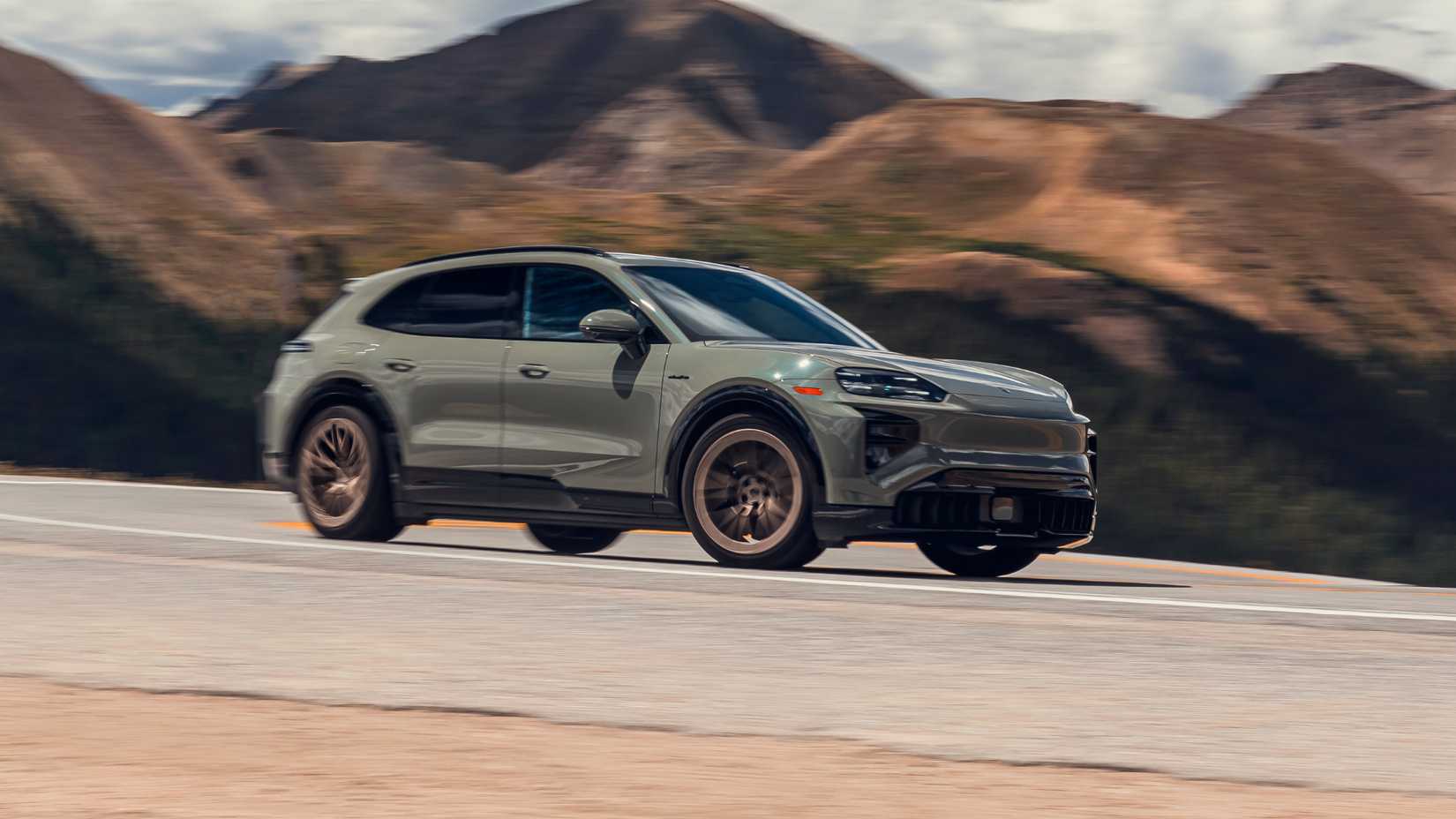 Less Power, Bigger Price, Same Platform: Bentley Torcal Vs. Porsche ...