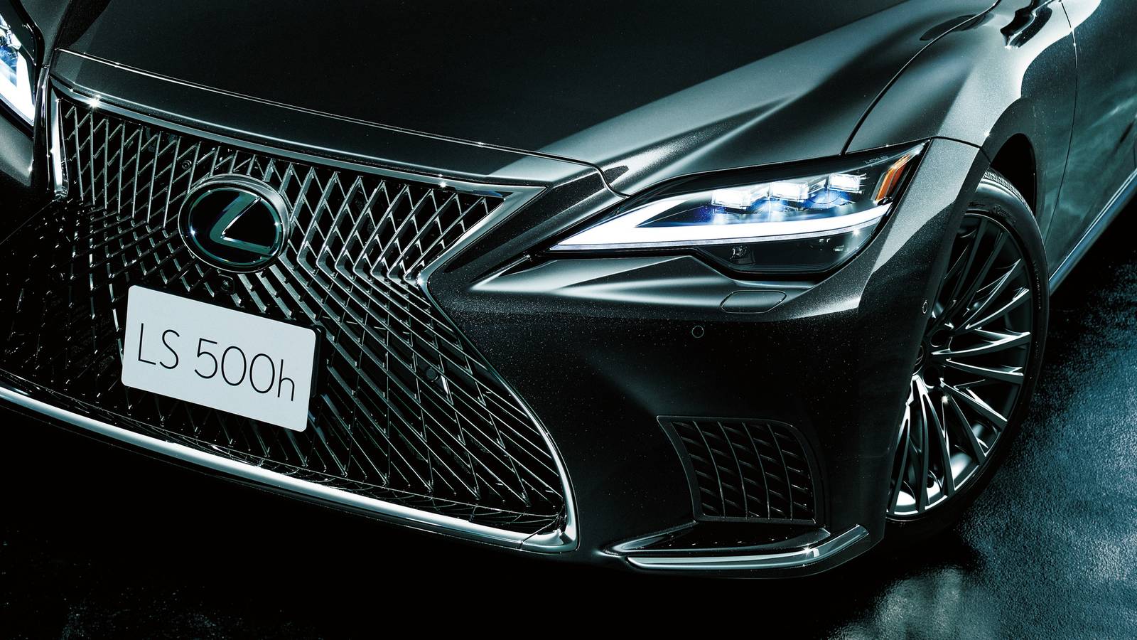 Lexus Killed The LS In America Just Before They Made It Better