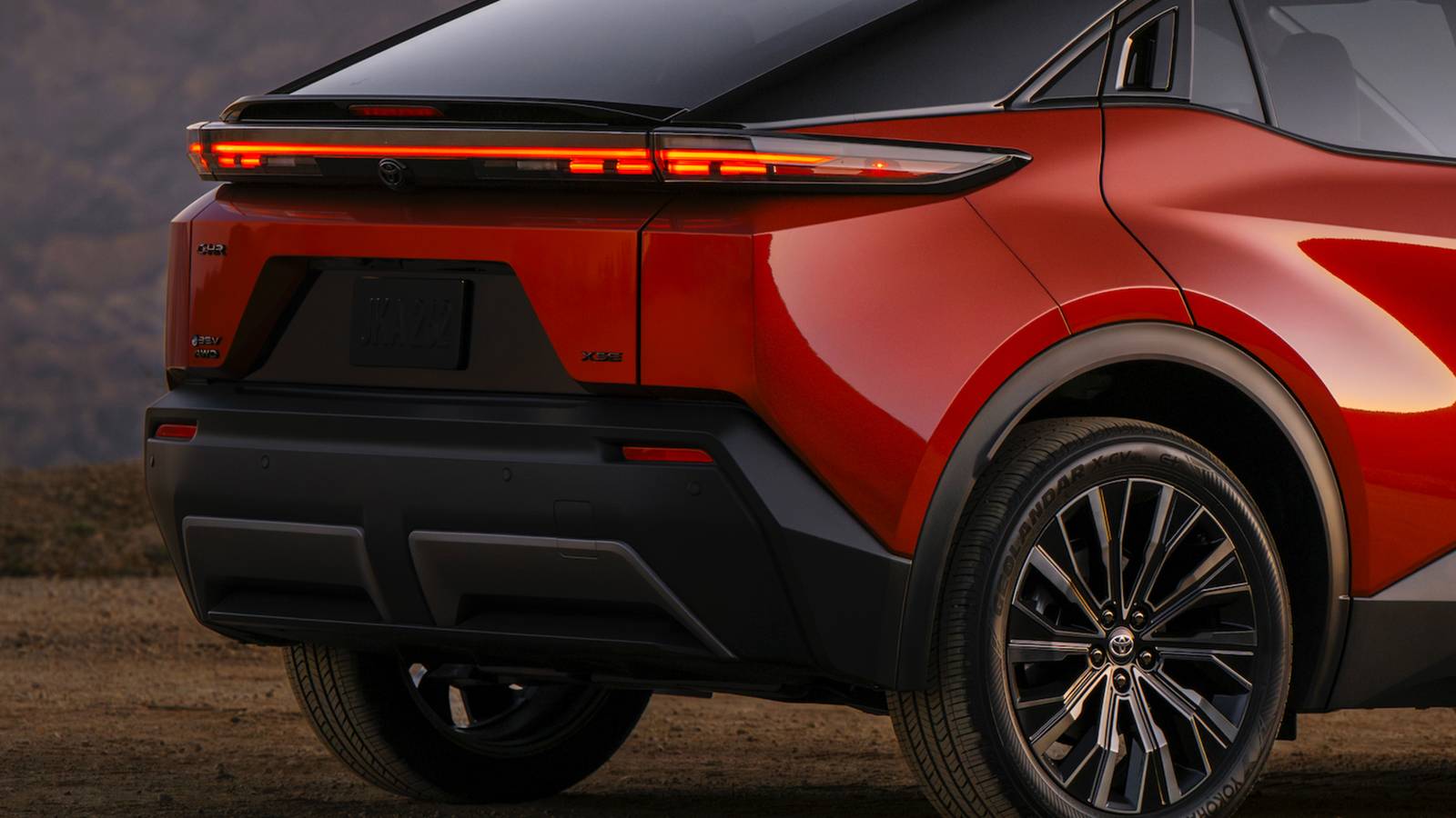 Toyota vende elettrici senza incentivi, superando concorrenti come Ford e General Motors