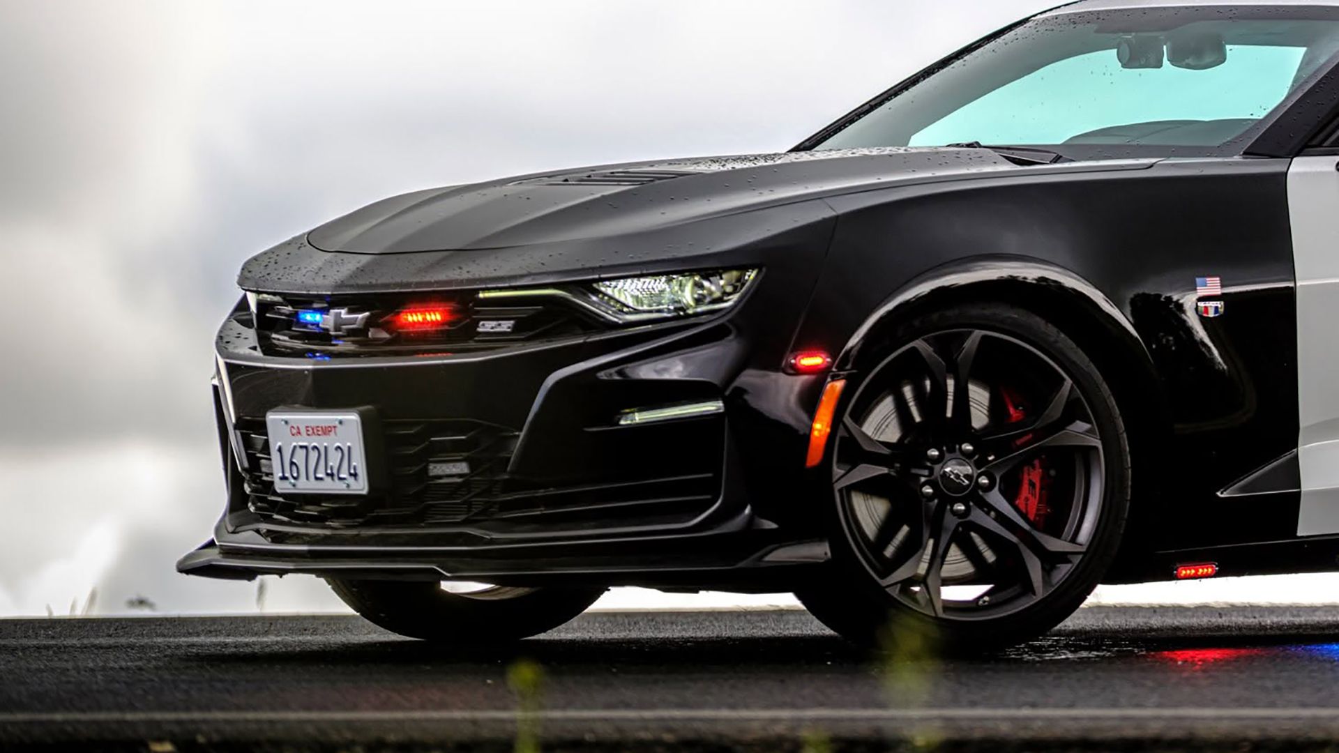 Mustang, zrób miejsce: policyjny Chevy Camaro wyrusza na służbę