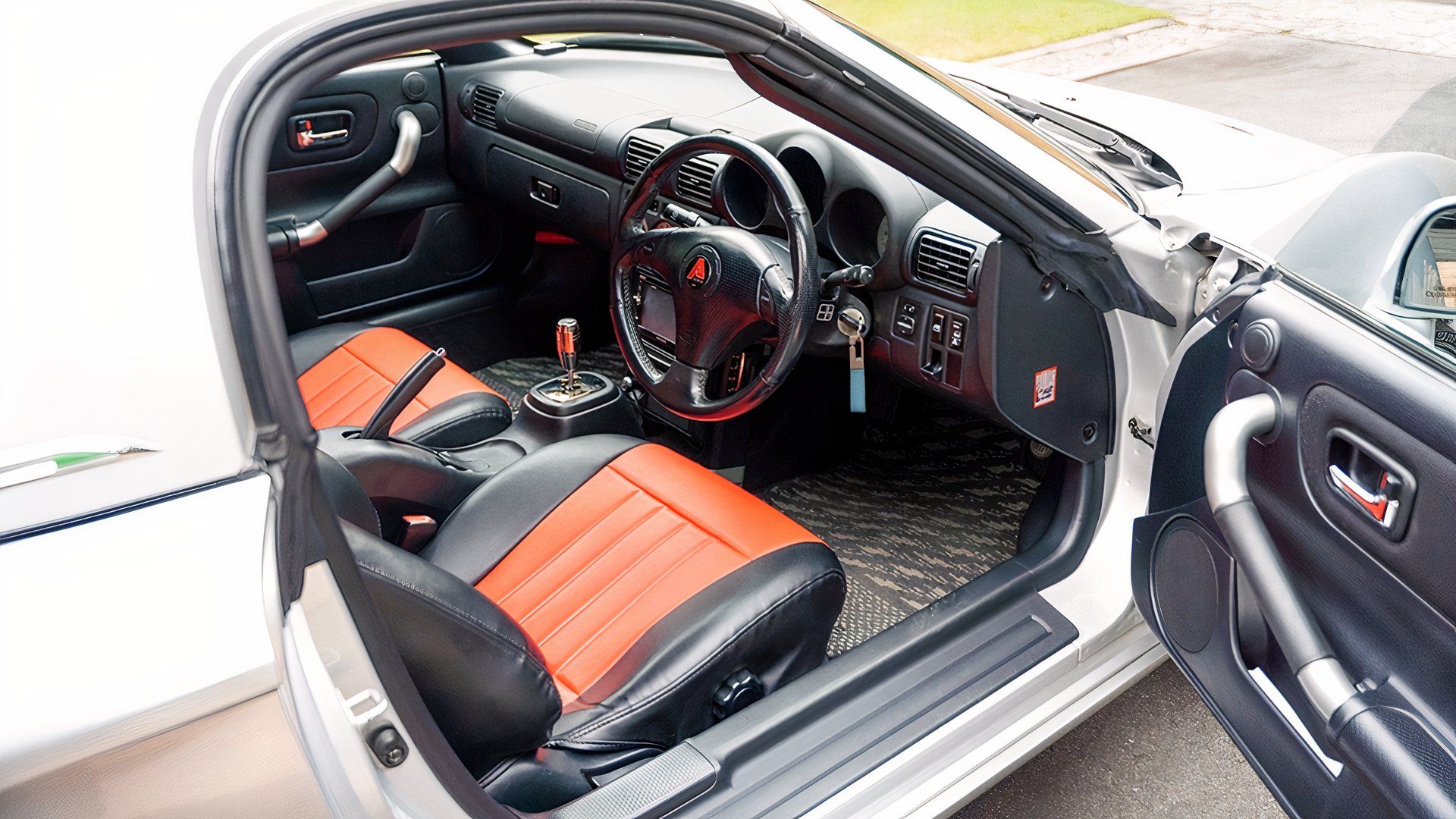 The Secret Italian Toyota: Zagato Built An MR2 In 2001, And Almost