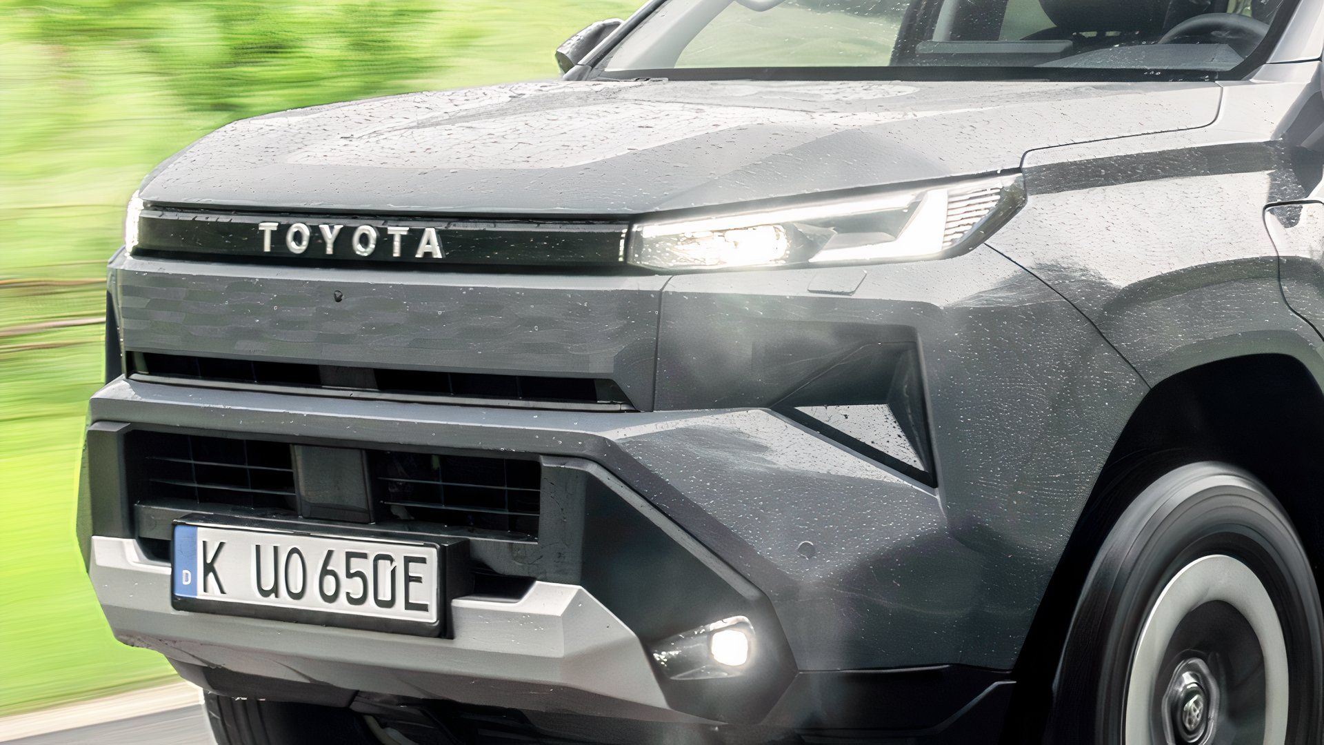 Nowy elektryczny Hilux z fatalnym zasięgiem, ale Toyota oferuje bezkonkurencyjną gwarancję