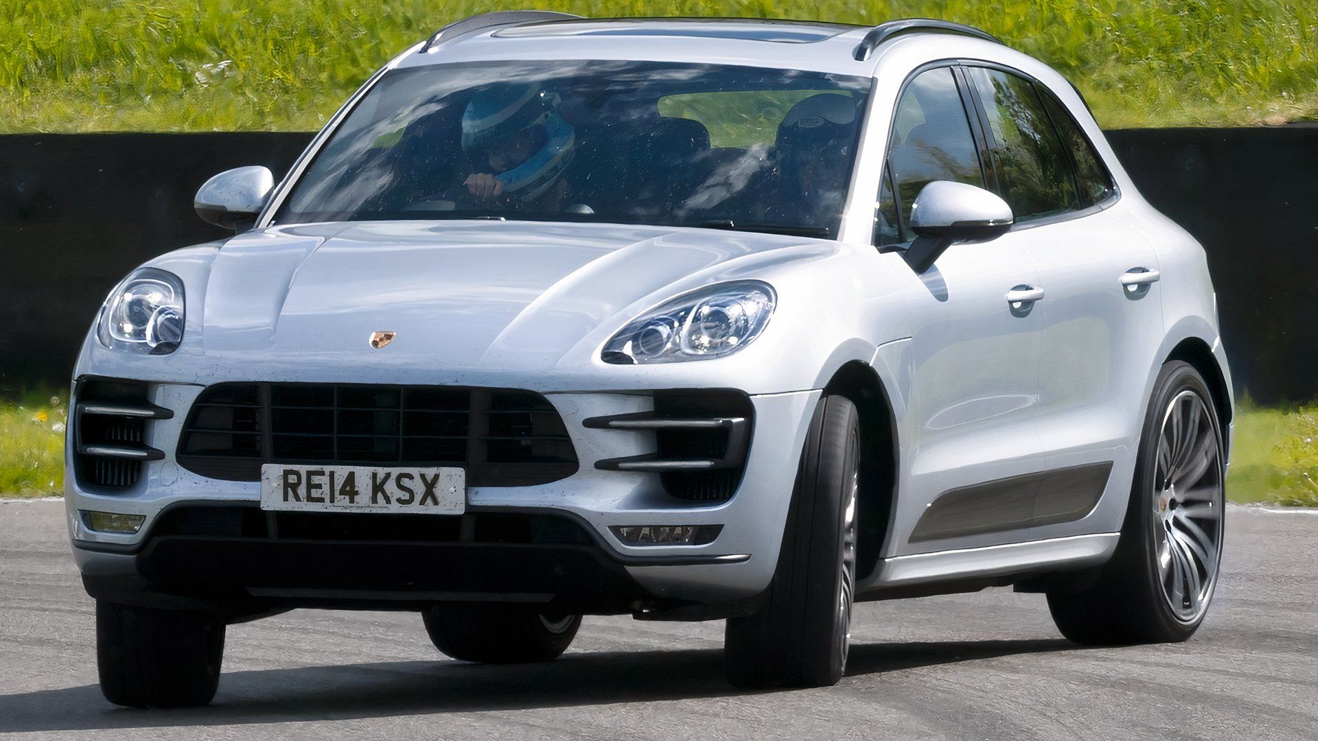 Używane Porsche Macan Turbo o mocy 400 KM w cenie bazowej wersji czterocylindrowej