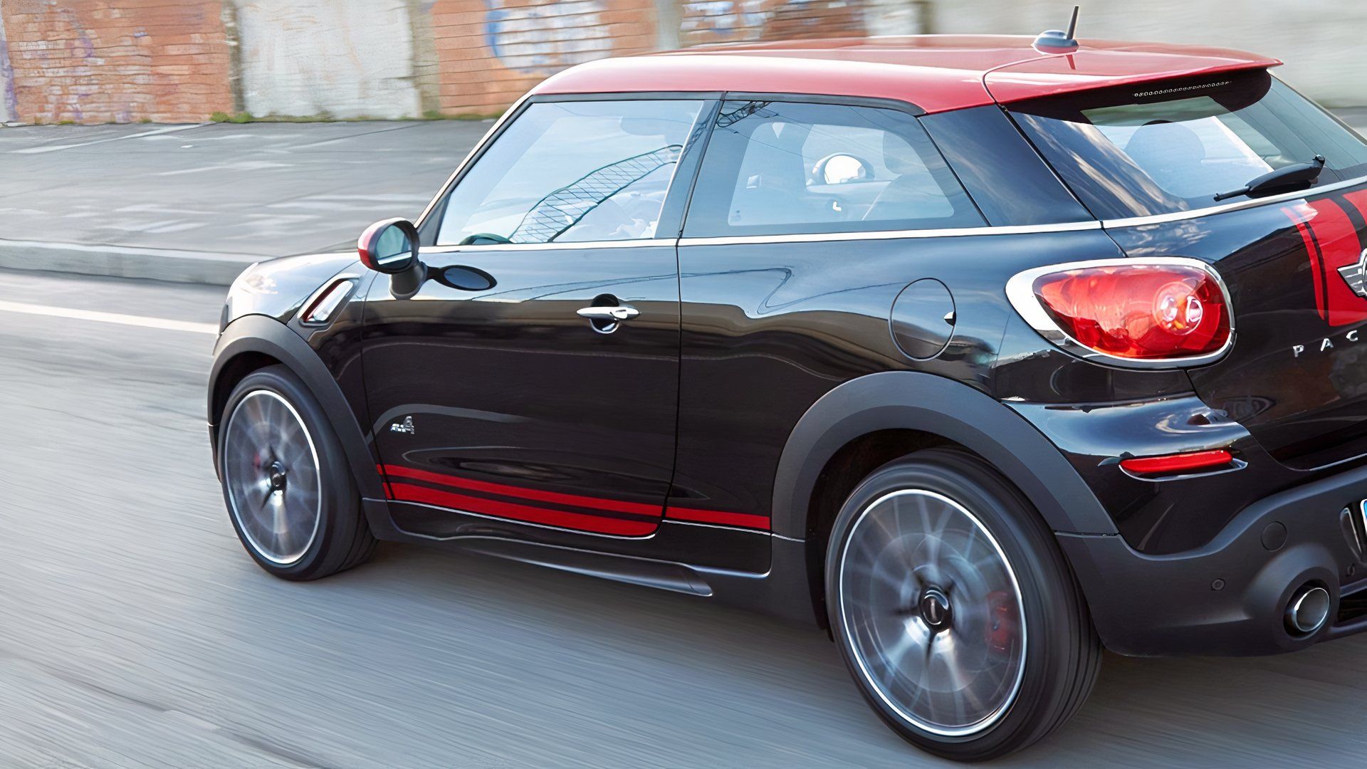 Połączenie coupé i SUV-a, czyli 100% brzydoty: dlaczego Mini Paceman to w 2026 roku świetna okazja
