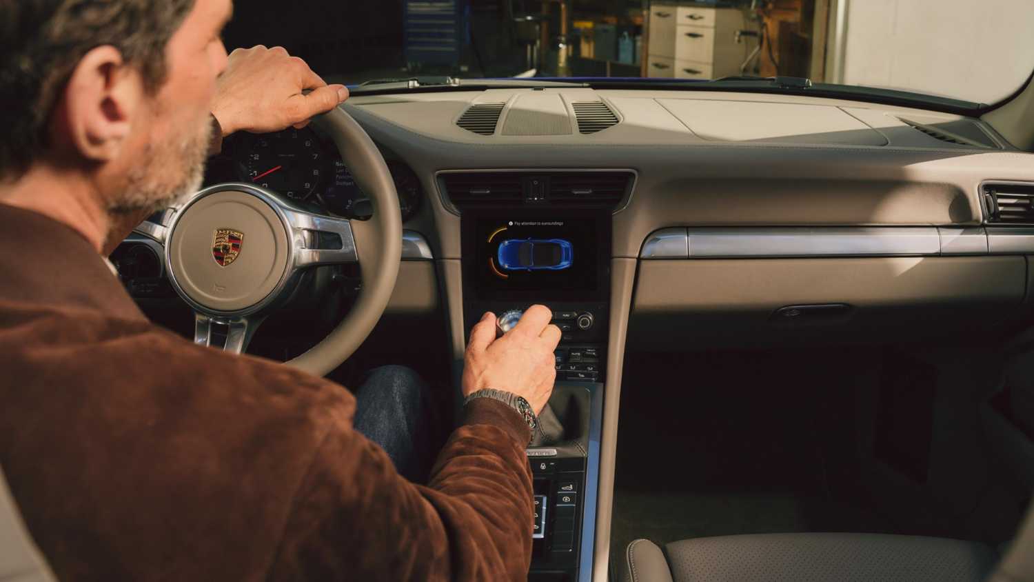porsche-classic-communication-management-plus-15
