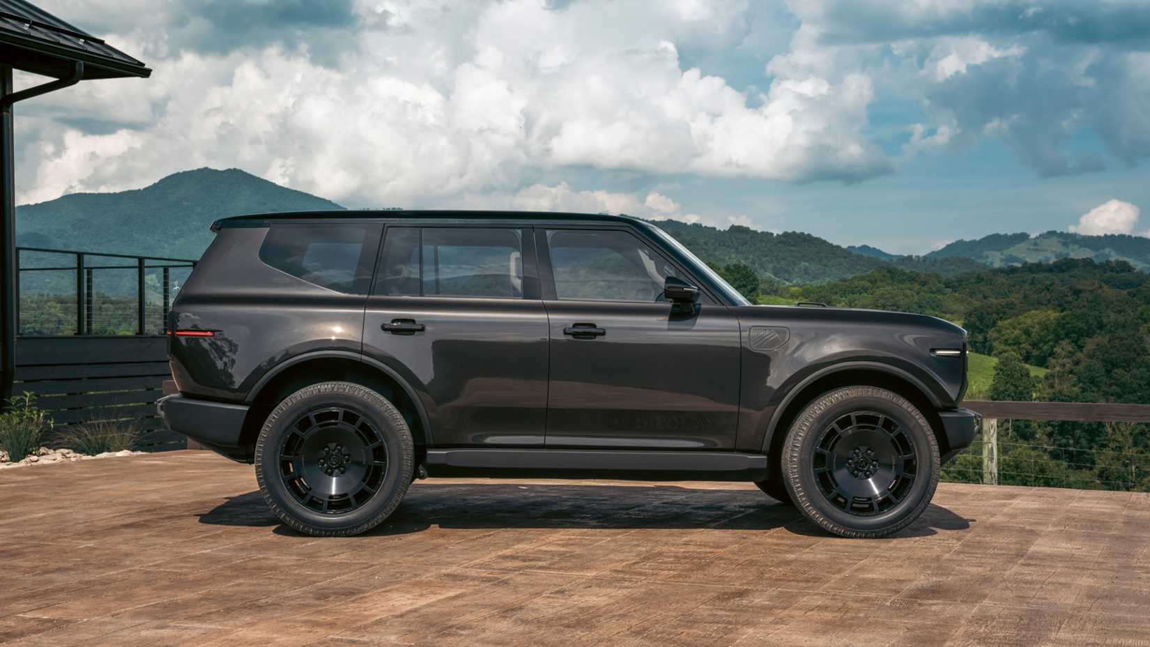 scout-motors-mountainside-traveler-suv-concept-2026-profile