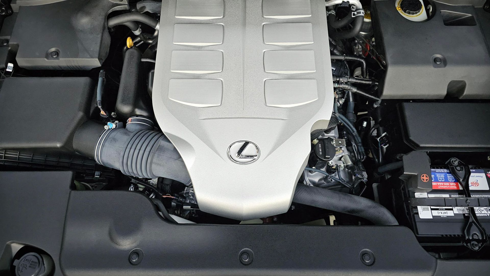 8 Cylinders Is Much Better Than 3: A Used Lexus GX 460 Costs Less Than ...