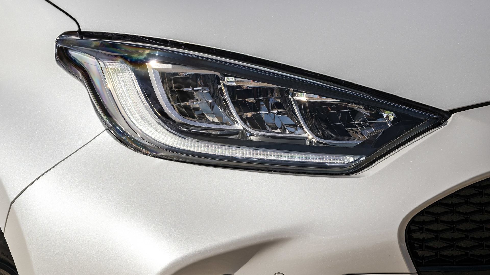 Mazda wycofuje 12-letni model, który wciąż był drugim najchętniej kupowanym autem marki w Japonii