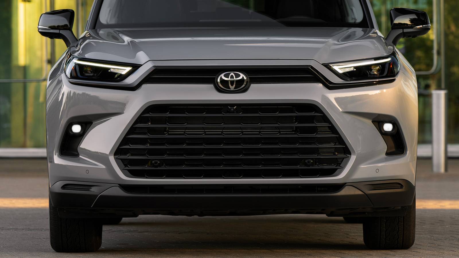 Which 2026 Toyota Grand Highlander Trim Is Actually Worth the Money?