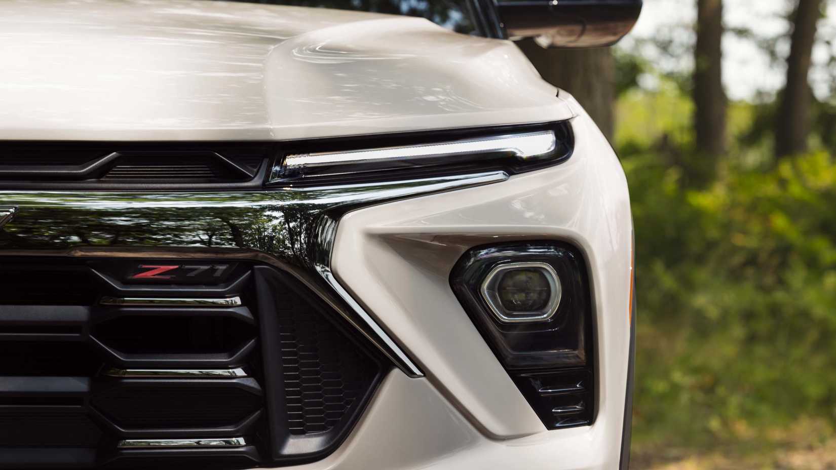 Fresh Look, More Tech, Z71 Off-Road: Chevy's Cheapest SUVs Get Big ...