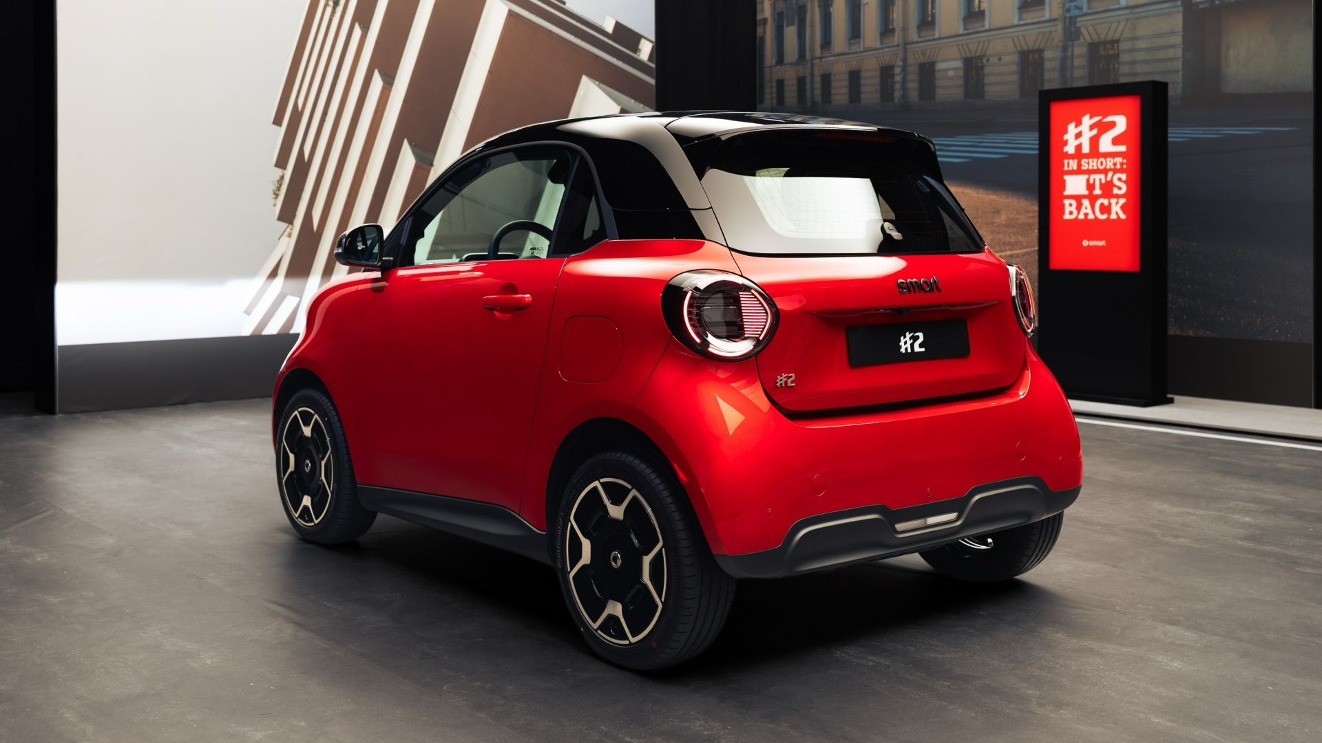 Two Seats, New Name, Still Adorable: The Smart Car Is Back