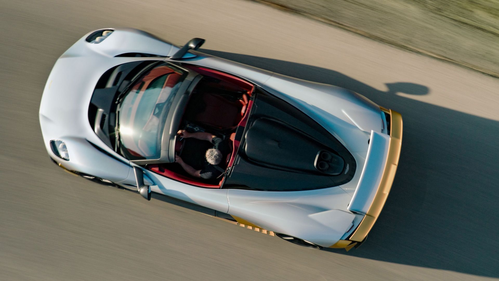 Aston Martin Valhalla Spider oficjalnie: bez dachu i z potężnym V8