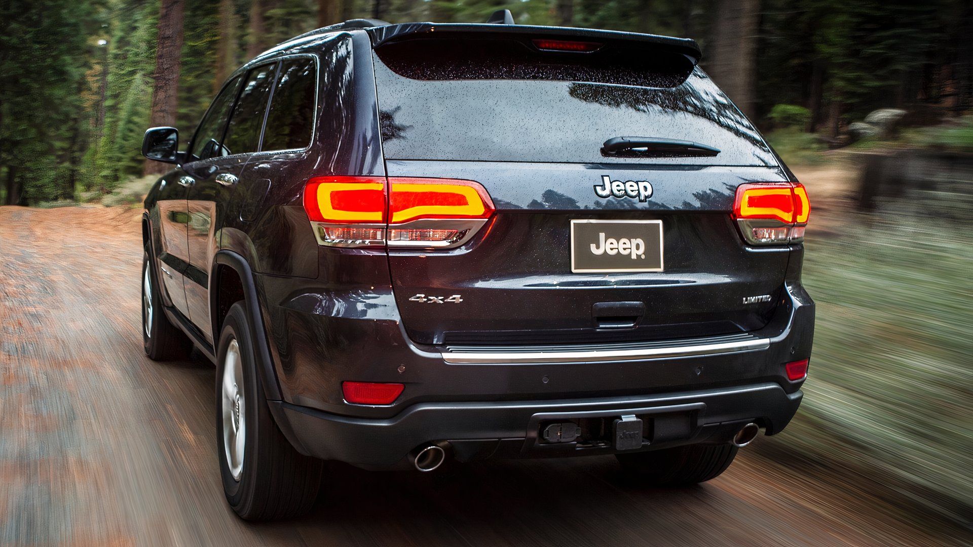 240 KM, 569 Nm i podgrzewane skórzane fotele – używany Jeep Grand Cherokee z dieslem to tania maszyna do holowania
