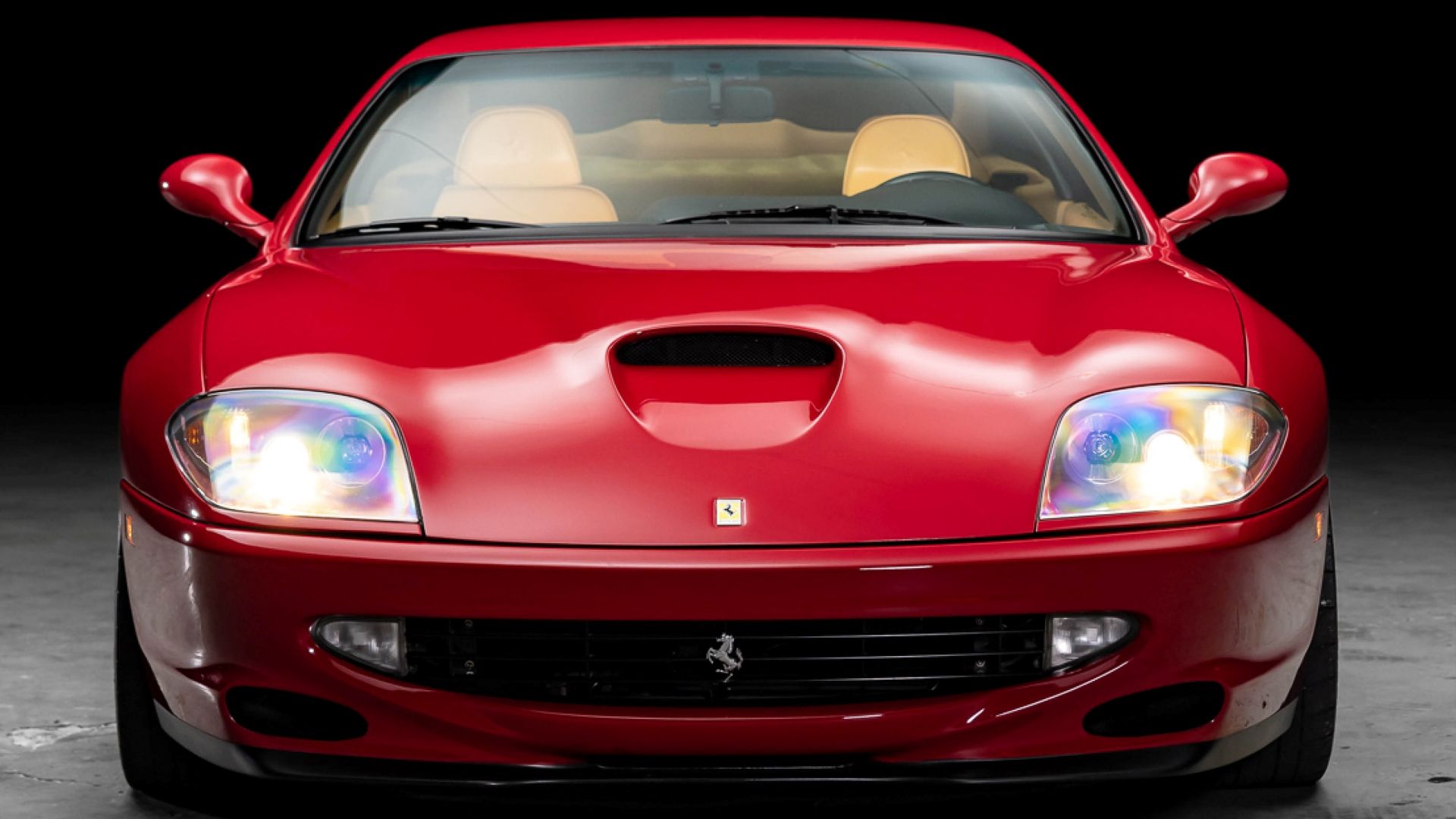 Bezkonkurencyjne: klasyczne Ferrari Michaela Jordana bije rekord aukcyjny