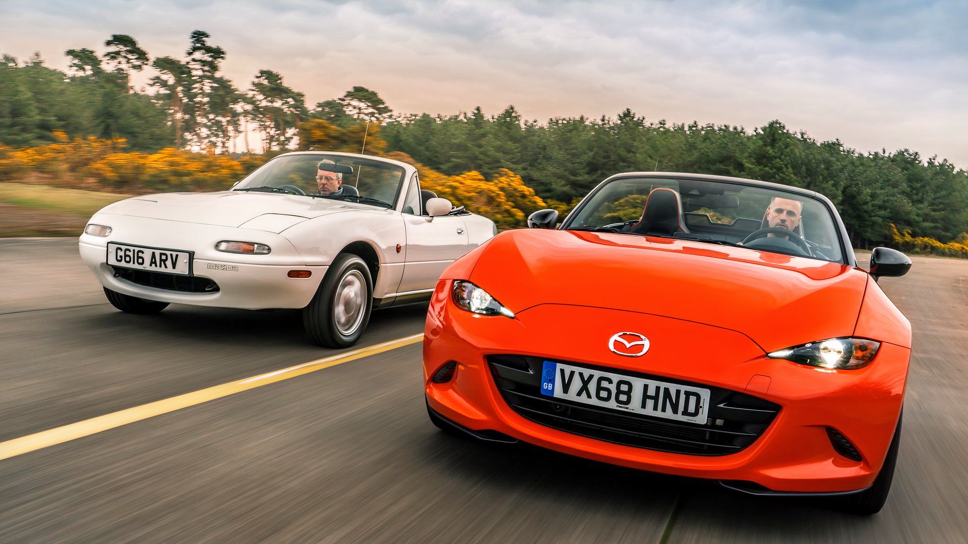 Po 36 latach Mazda MX-5 pozostaje najlepiej sprzedającym się dwumiejscowym roadsterem w historii
