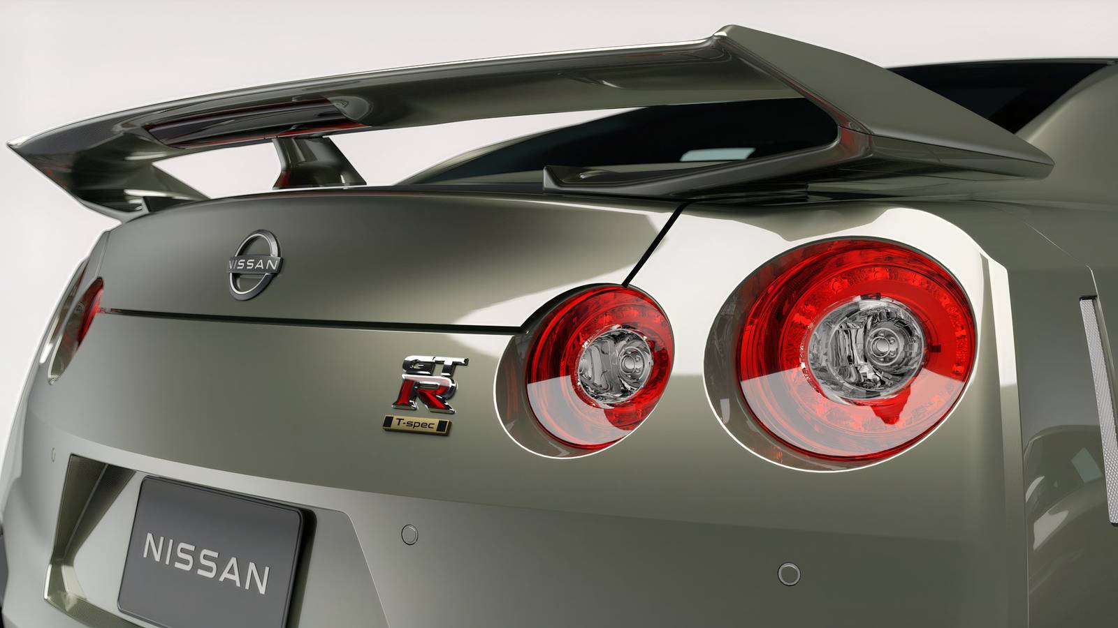 Godzilla Outlived Them All - The R35 Nissan GT-R Outlived The Huracán ...