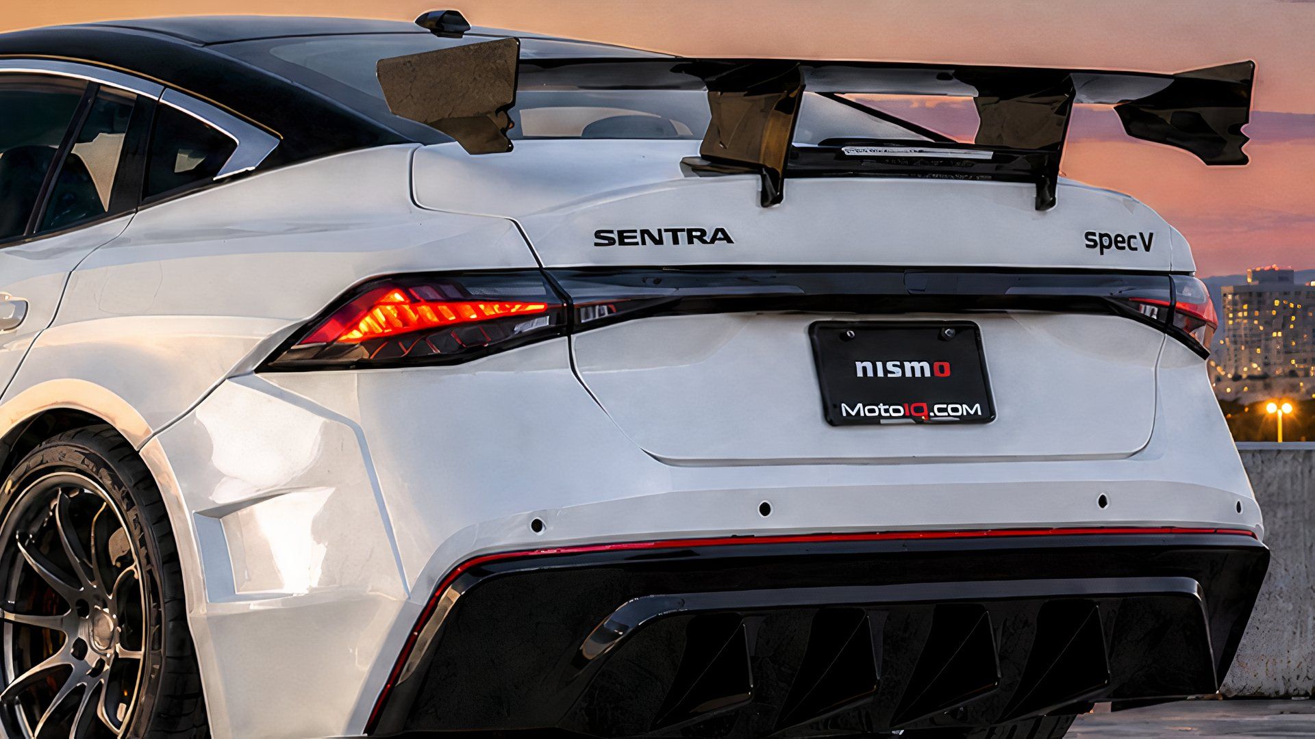 Pamiętacie Nissana Sentra SE-R Spec-V? Producent zapowiada nowoczesną wersję
