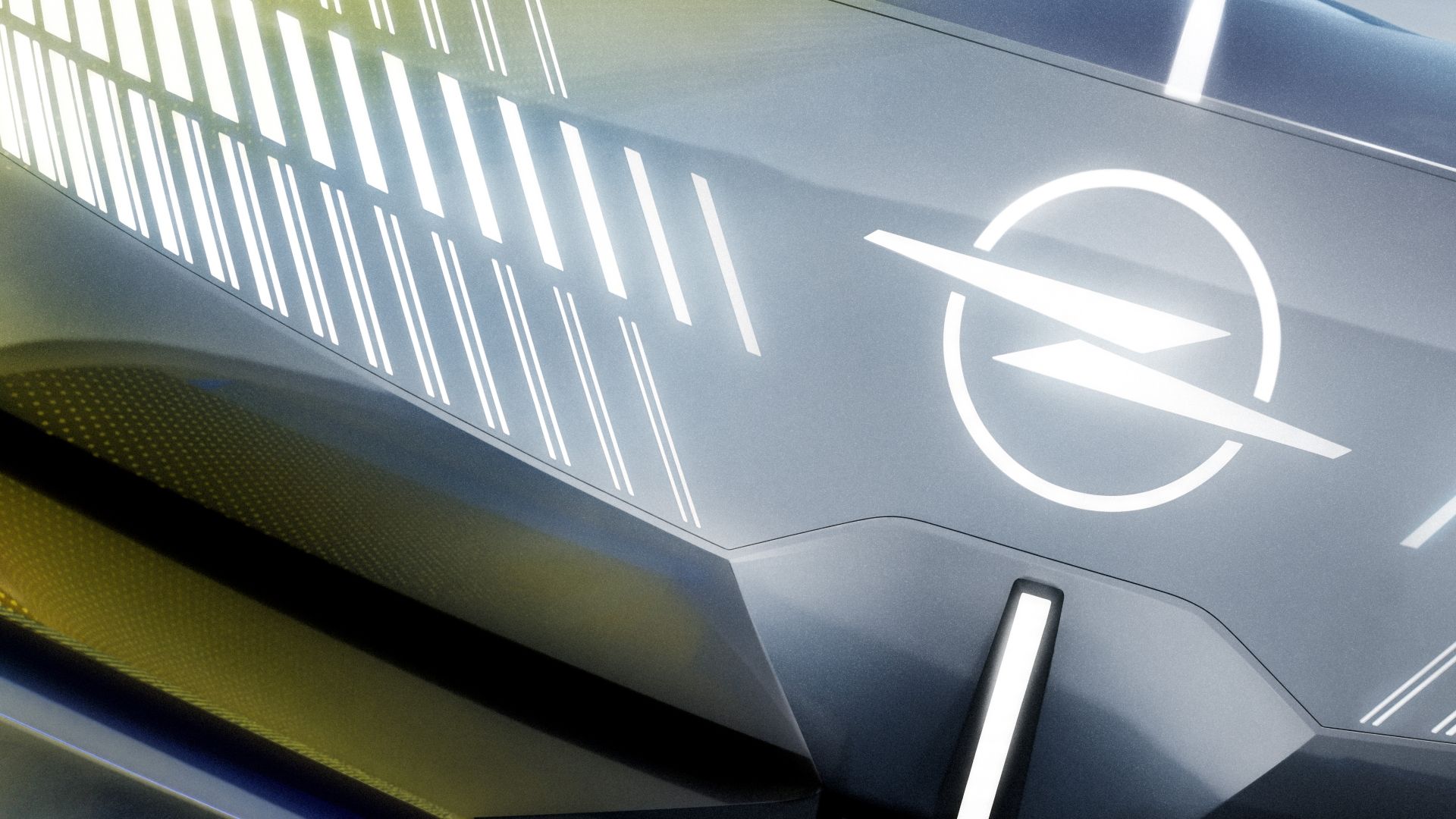 Opel STX Concept udowadnia, że kombi mają się dobrze w erze elektryfikacji