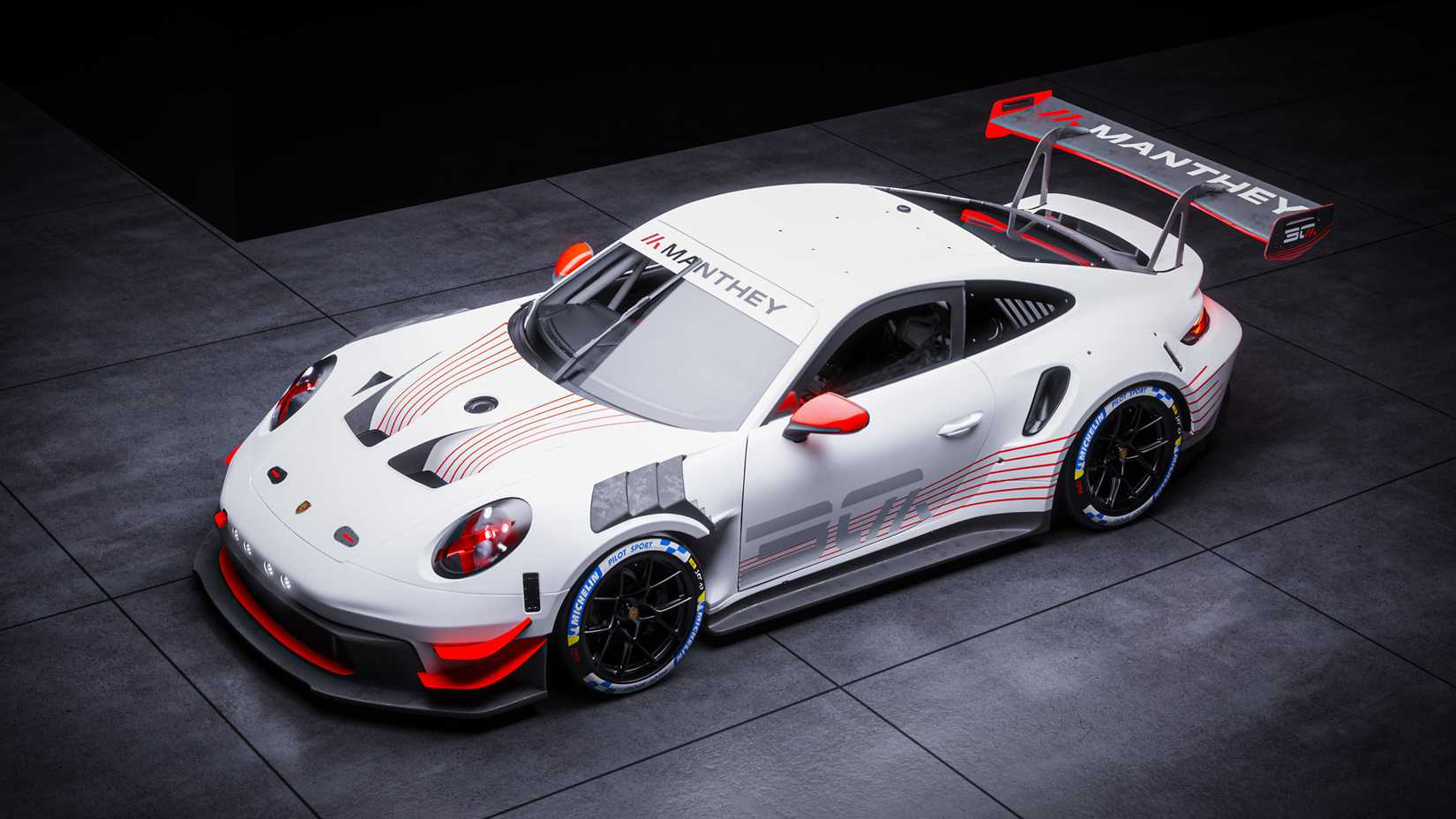 Combustion-Powered Porsche 718 Cayman GT4 RS Gets One Last Dance