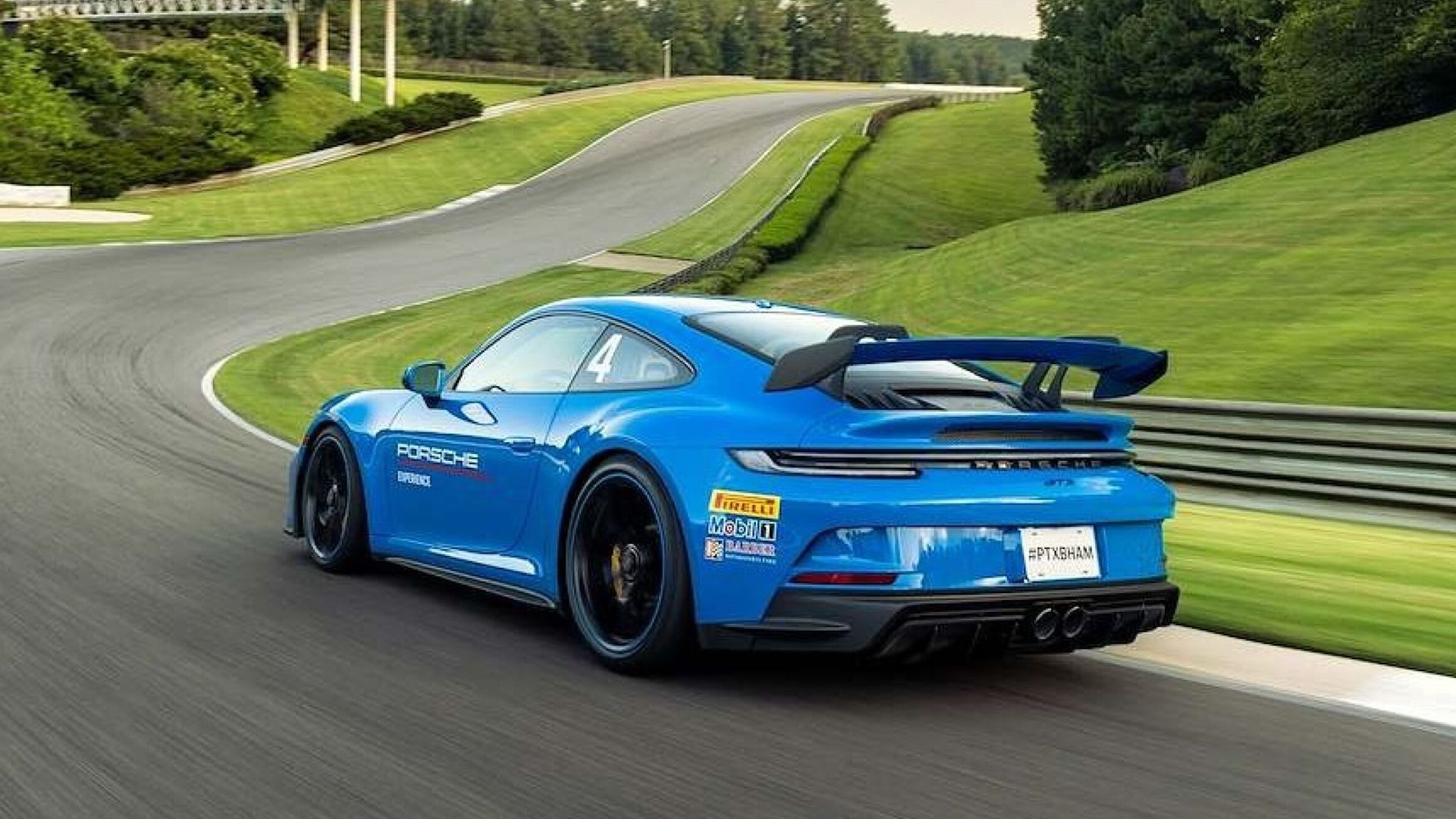 Porsche dba o to, by kierowcy 911 GT3 nie rozbili swoich wyjątkowych maszyn
