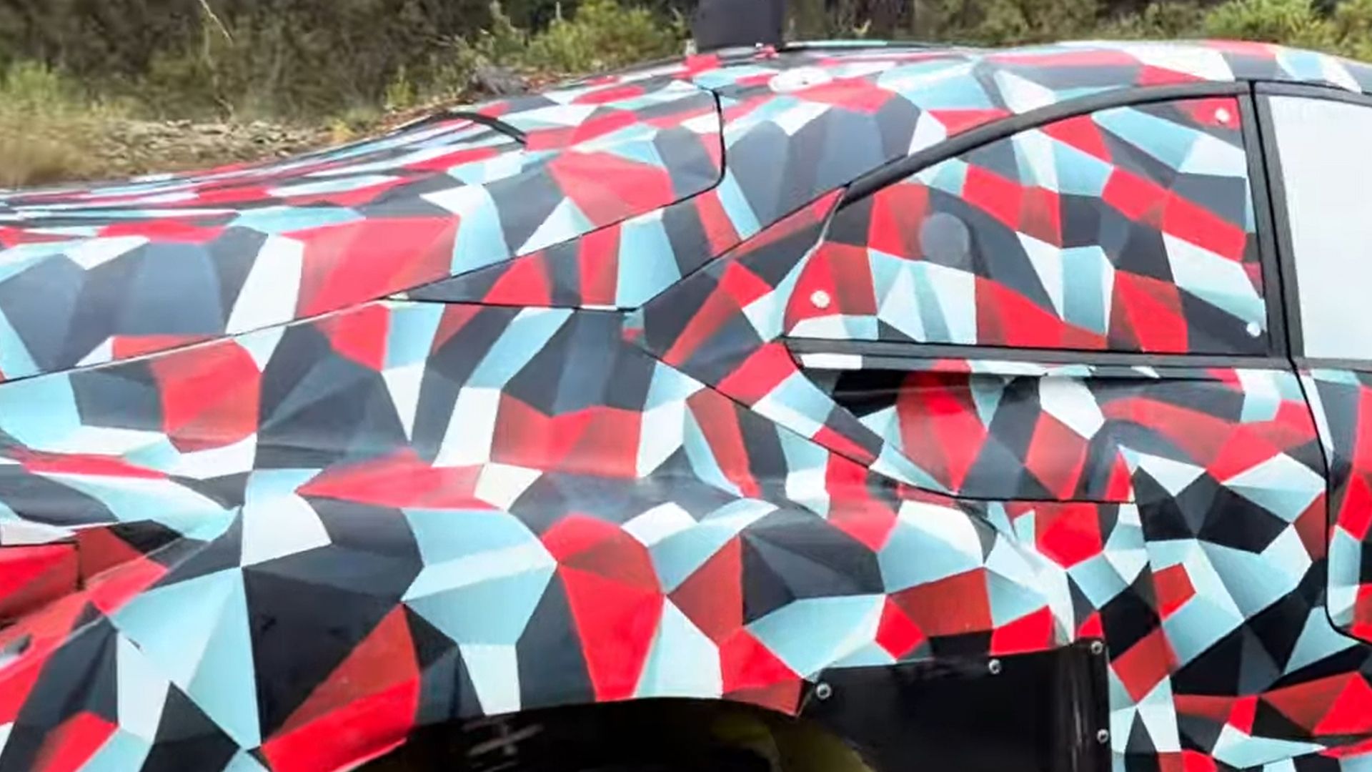 Toyota GR Celica coraz bliżej produkcji: nowy prototyp w kamuflażu