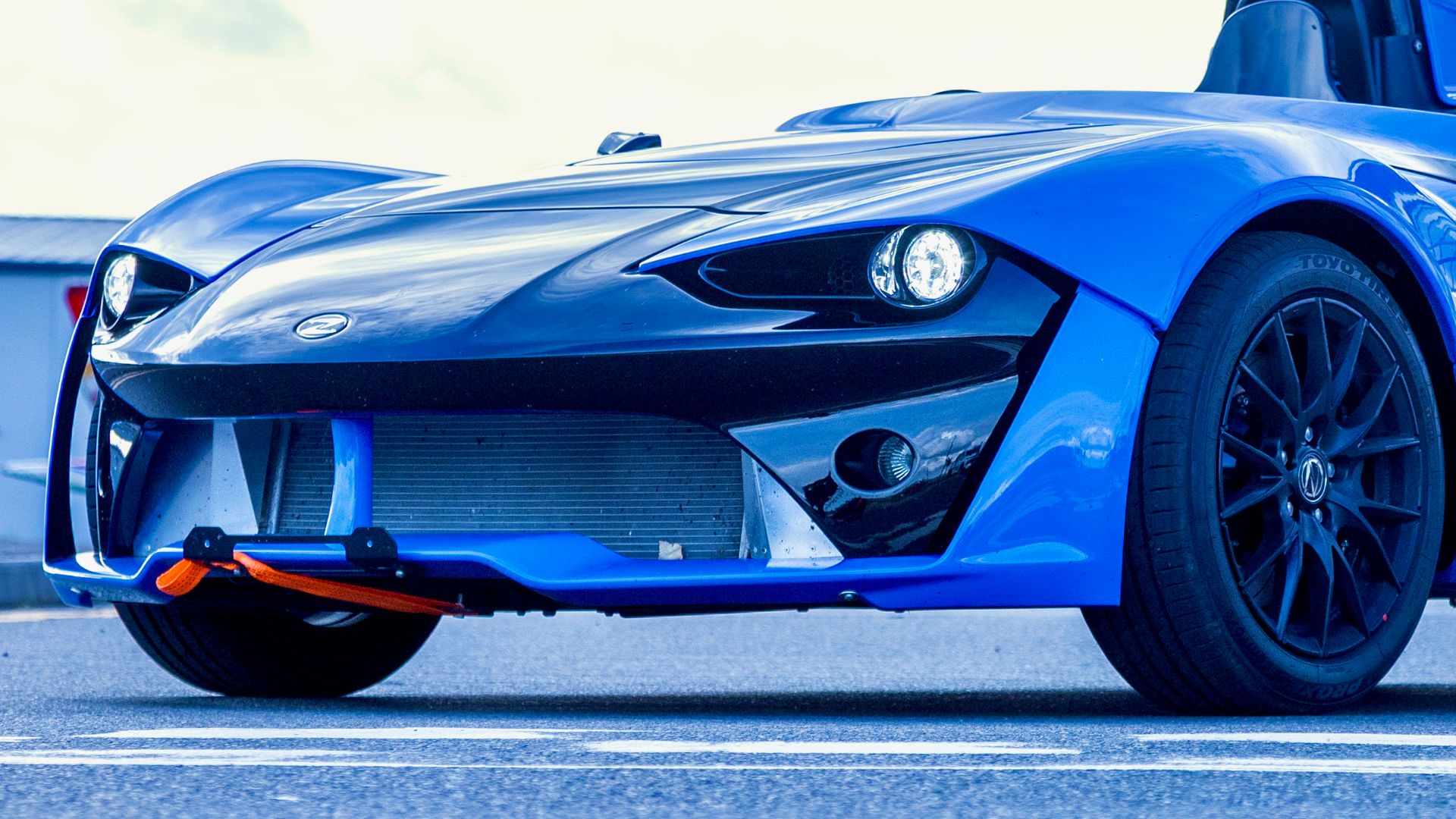 Zapomnij o Miacie: ten surowy roadster ma dwa razy więcej mocy i znacznie niższą masę