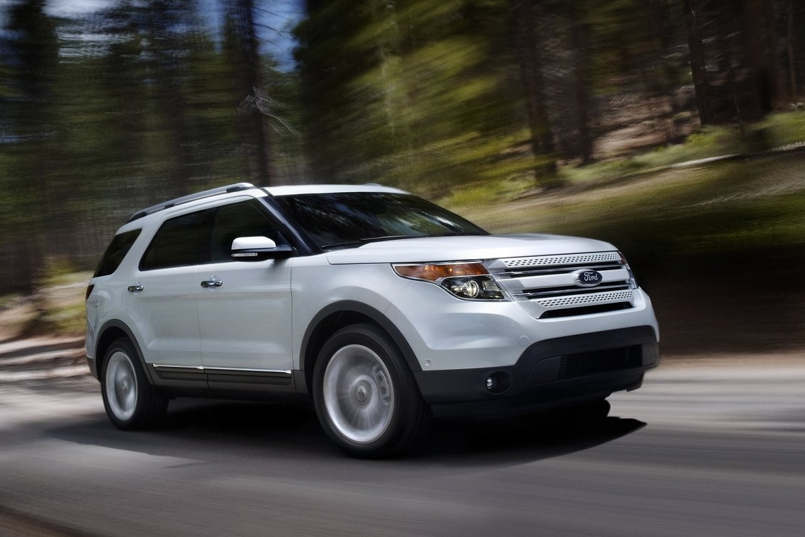 2015 Ford Explorer Pricing, Photos & Specs